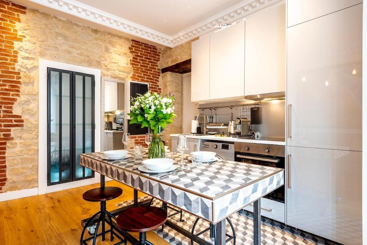 # Republique # Paris2 # Chatelet # 2bedrooms *