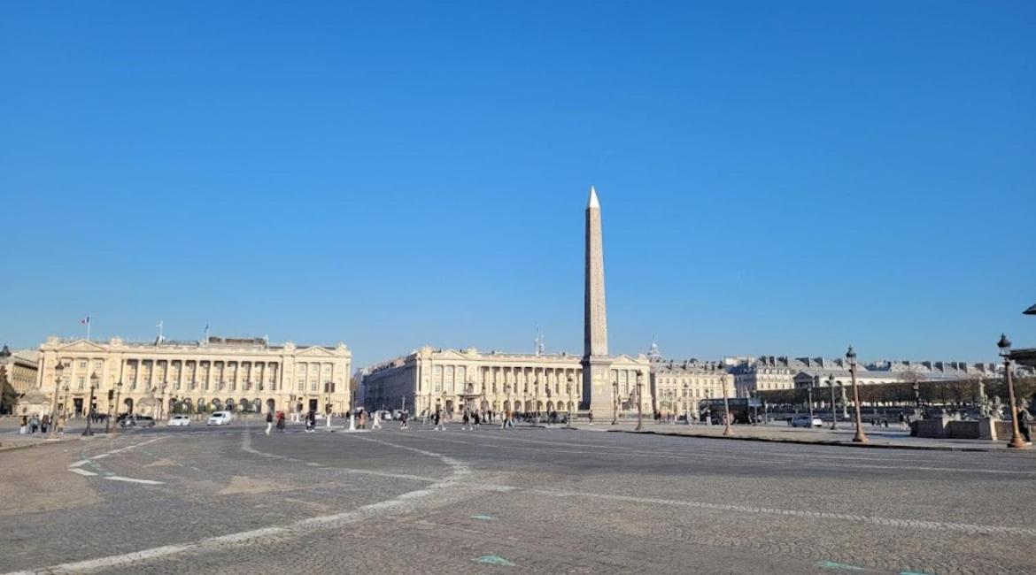 Apartment Elysee Concorde 8e Paris