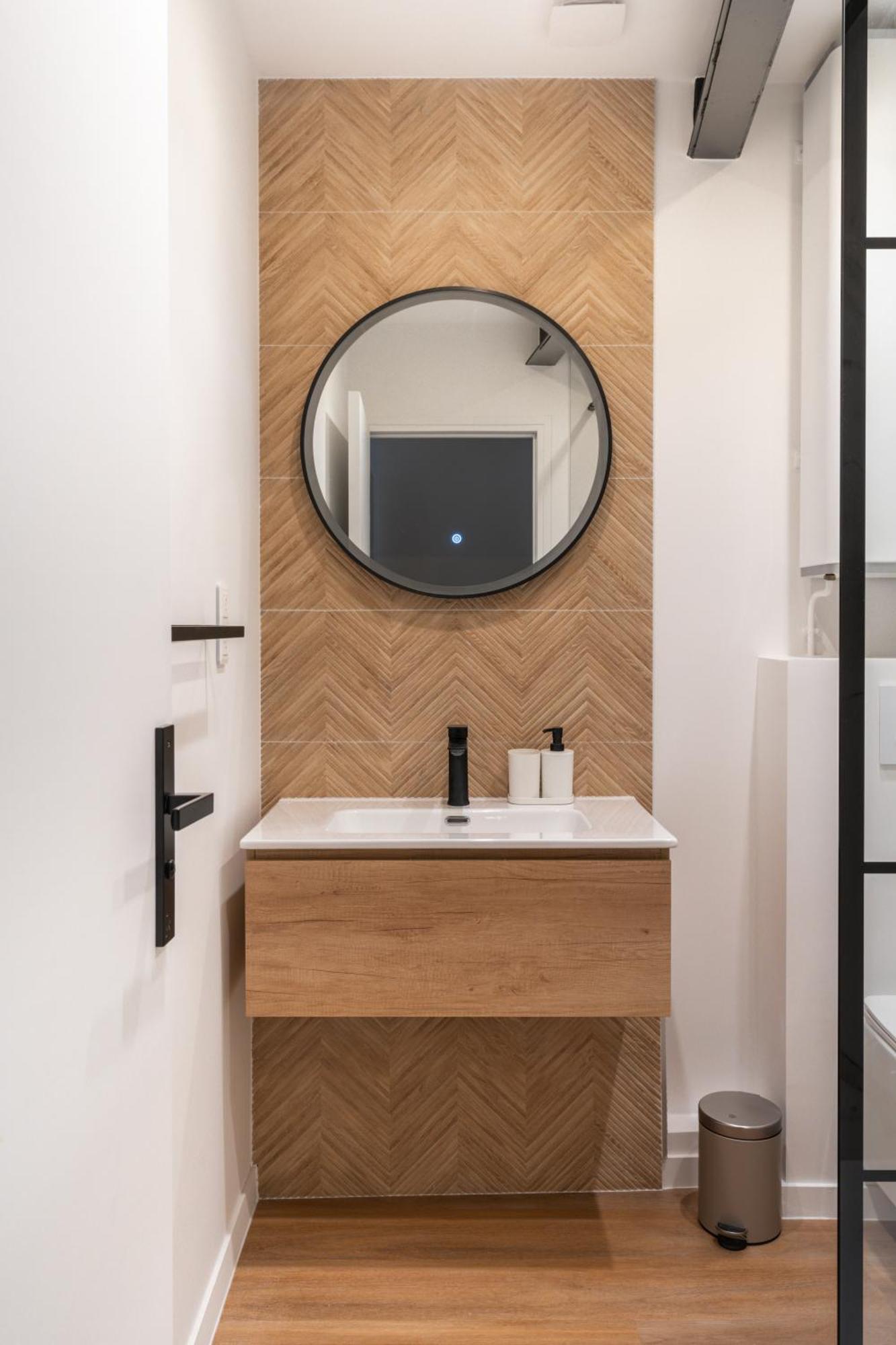 Stunning New In Appartement Paris