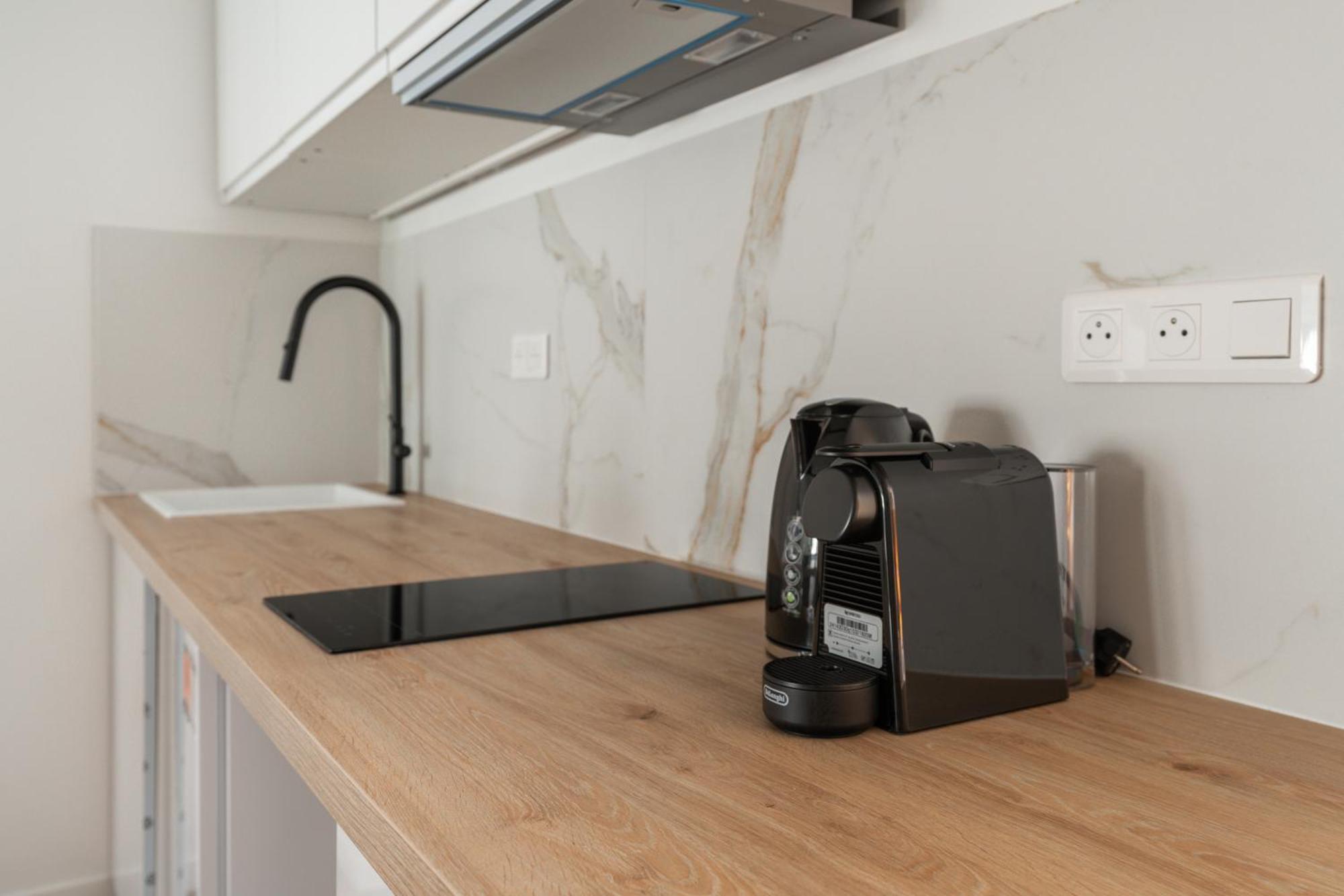Stunning New In Appartement Paris