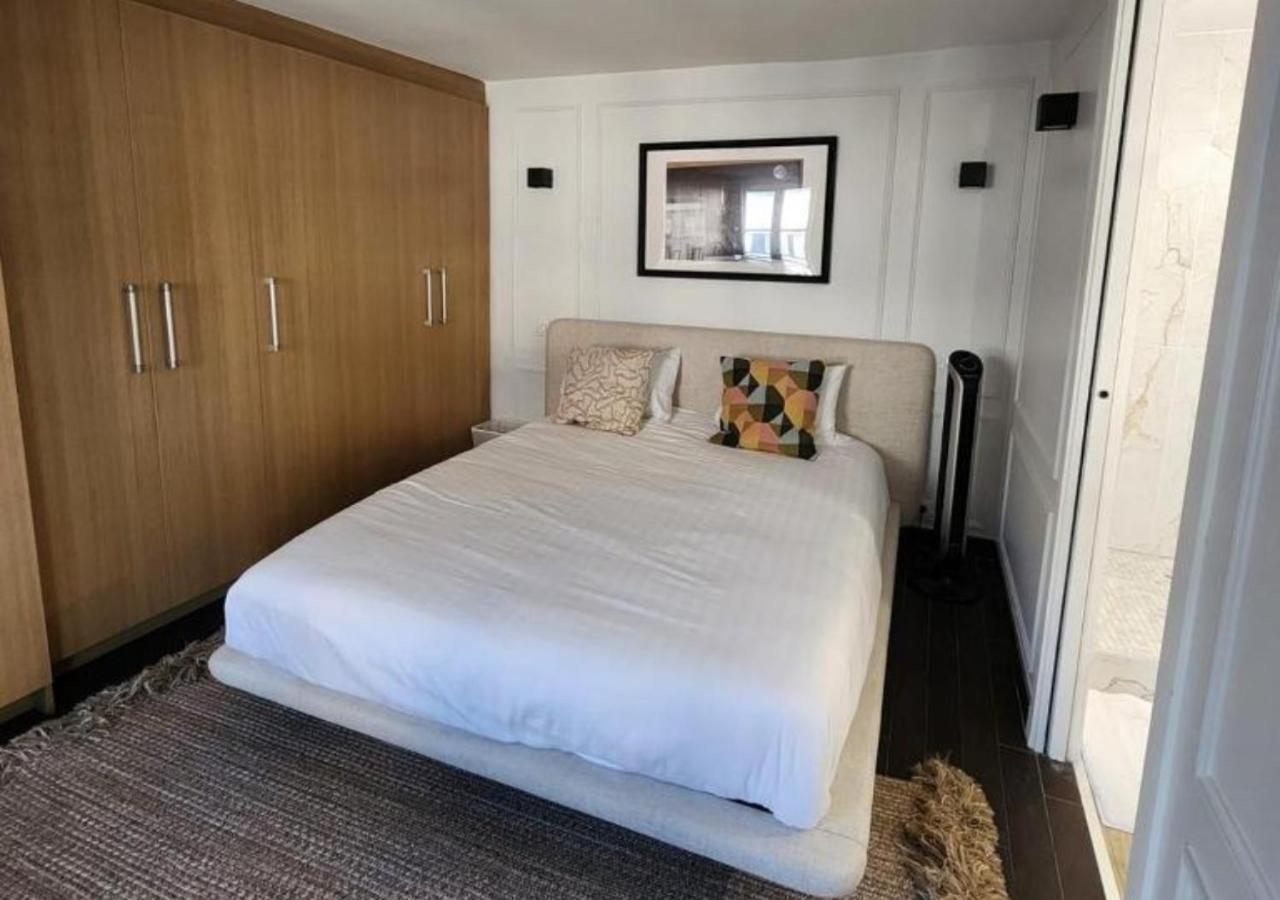 Apartment Le Moka - Duplex & Bright- Near Champs-elysees *