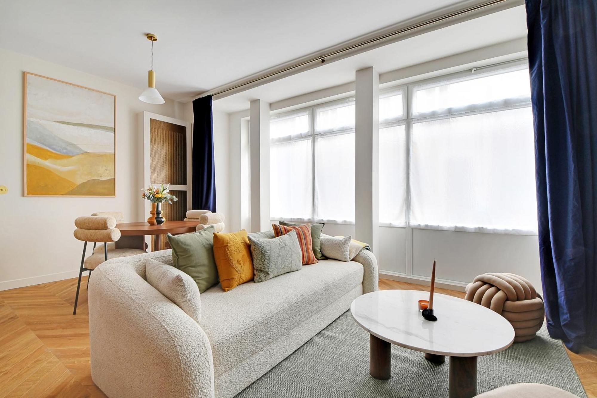 Apartment Oniri - Serviced Eiffel Tower - Rue D'augereau Paris