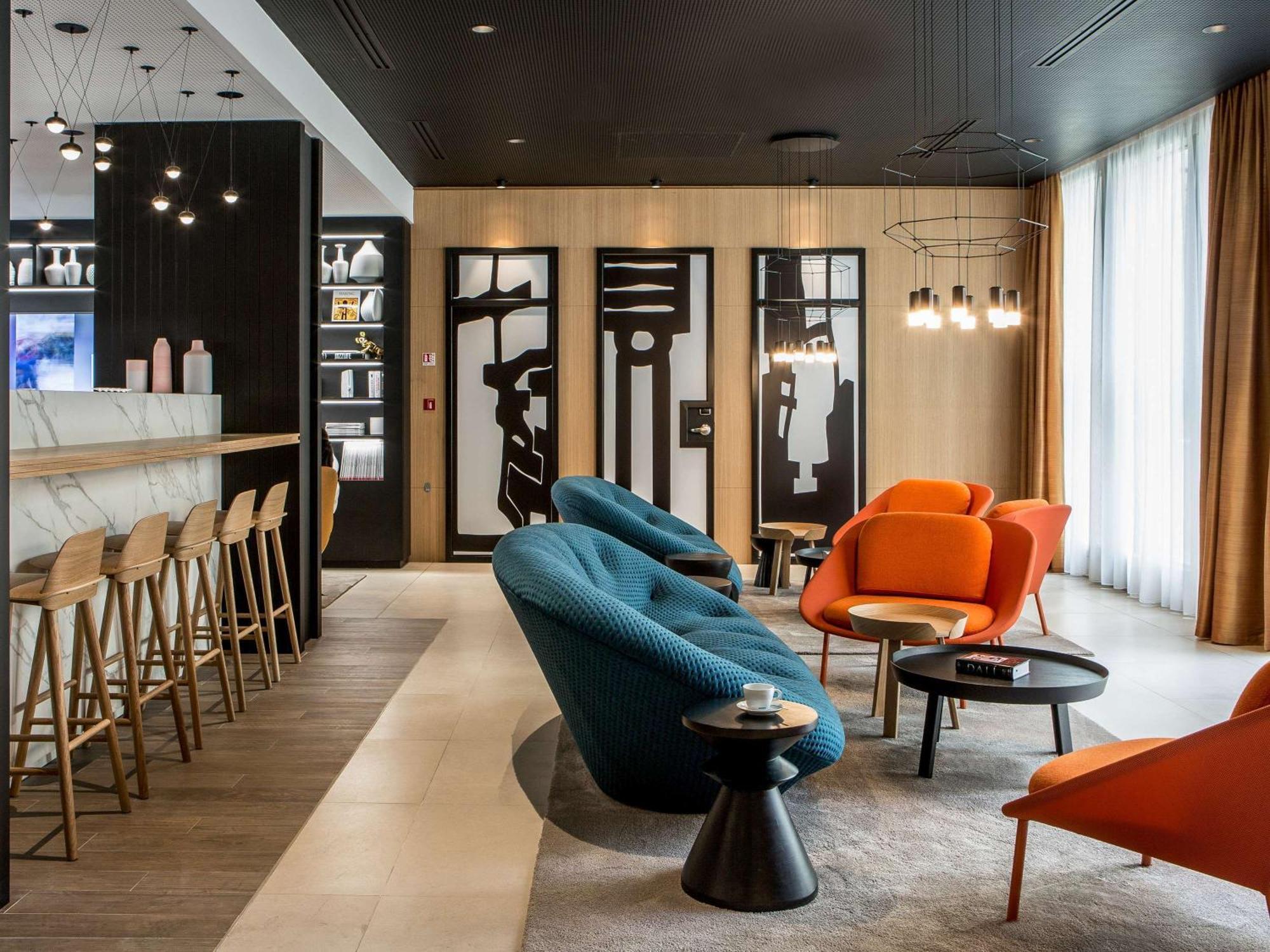 Mercure 17 Batignolles Hotel 4*