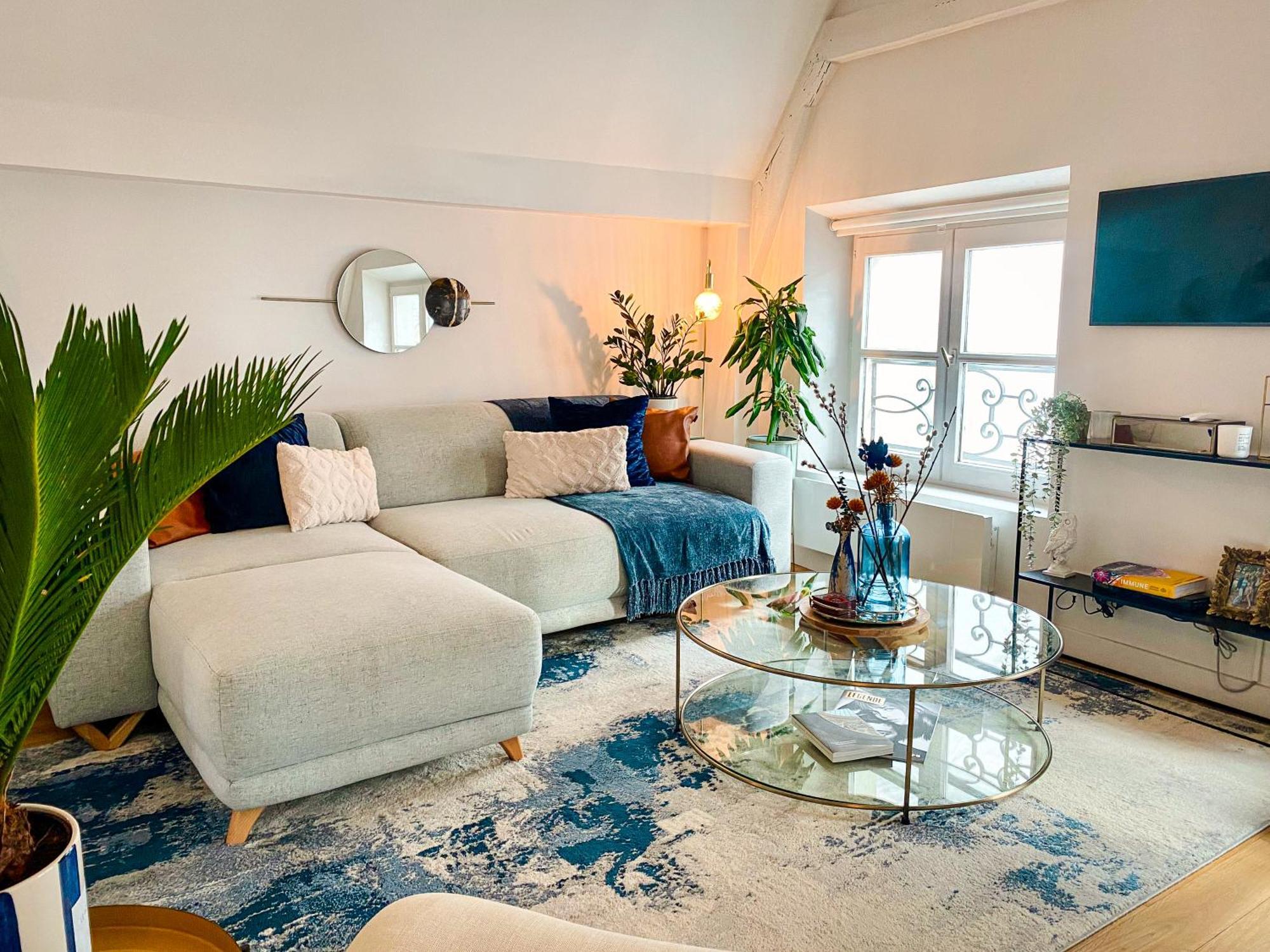 Le Marais Skylight Loft Escape