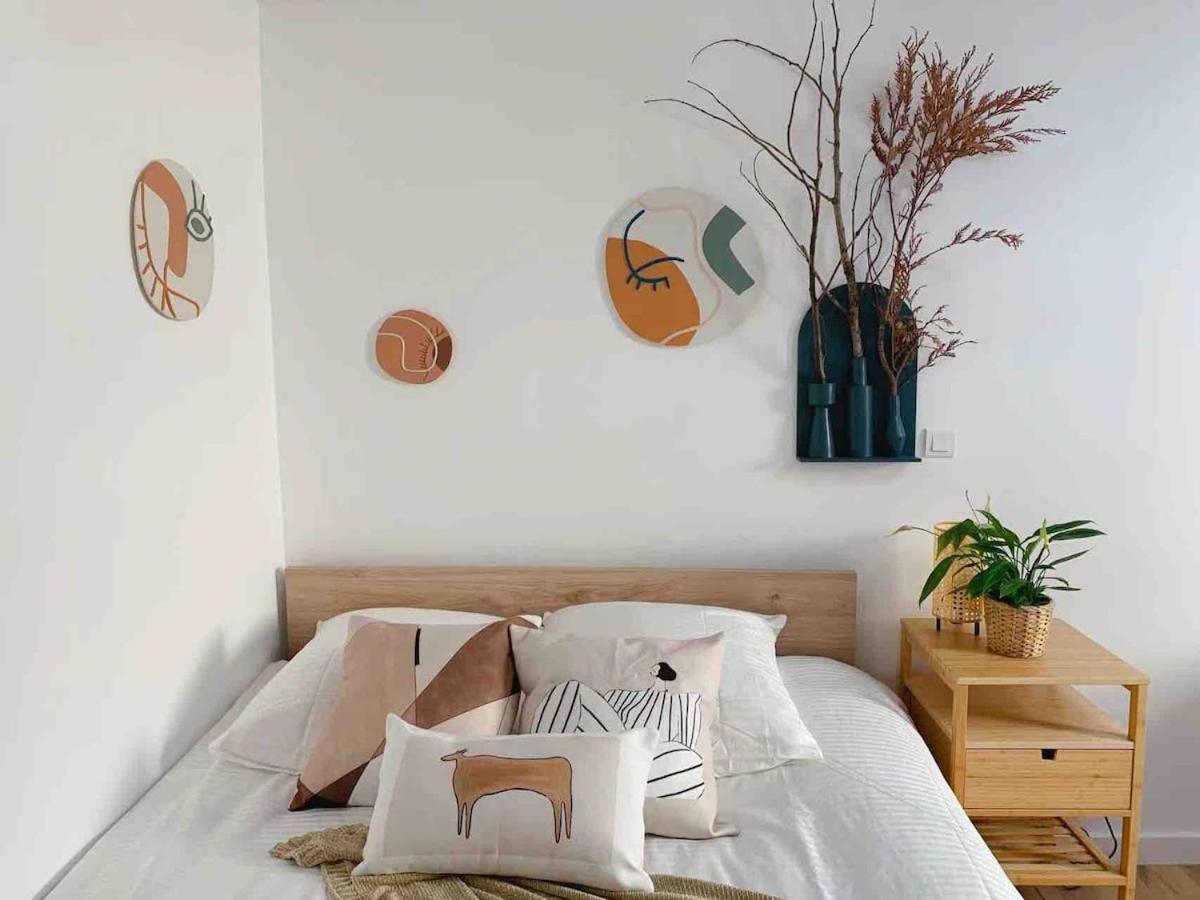 Cosy With Marais