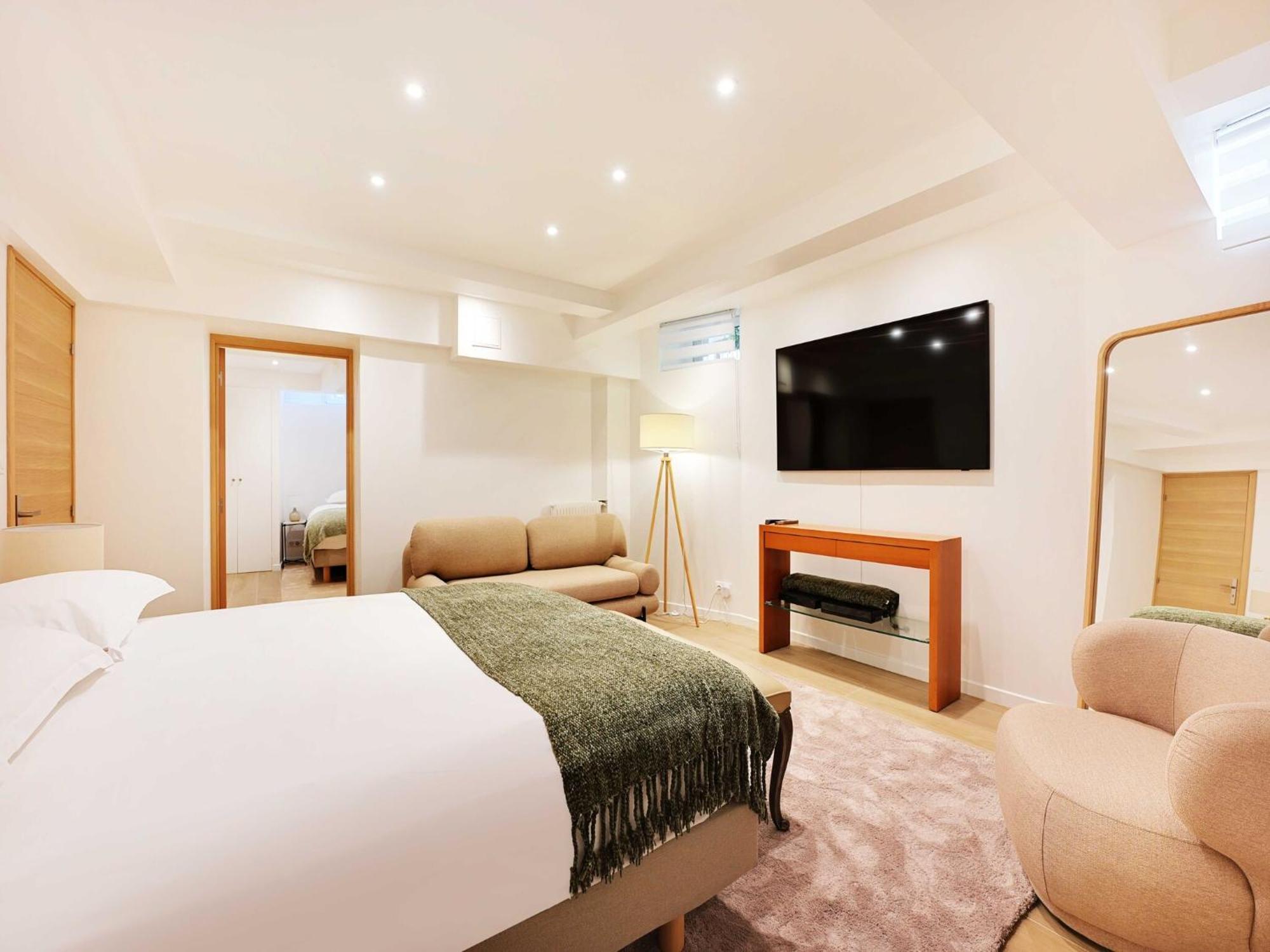 Exceptional Flat - 3bd 12p - Trocadero *