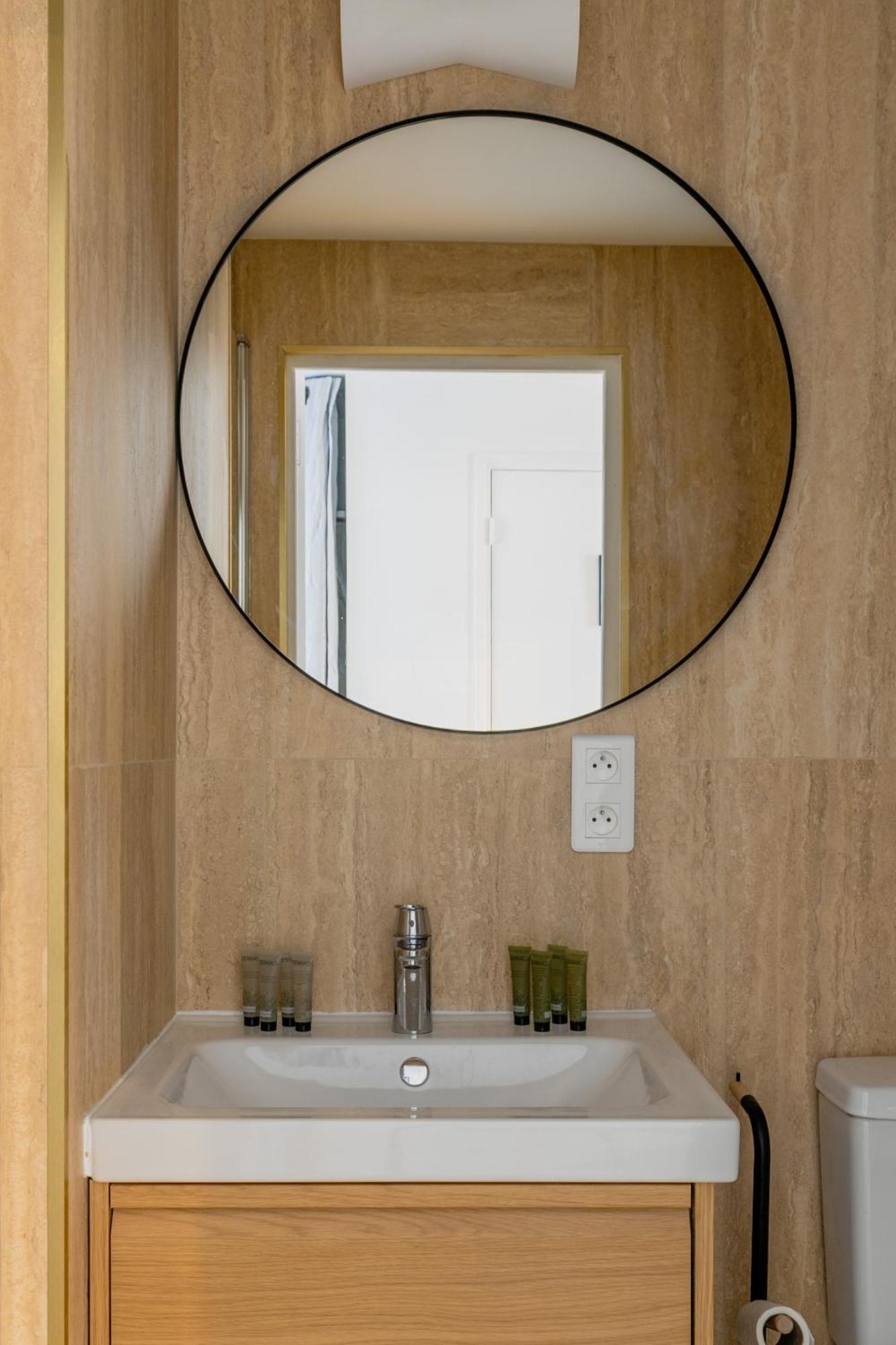 Unwind In Timeless Comfort Apartamento Paris