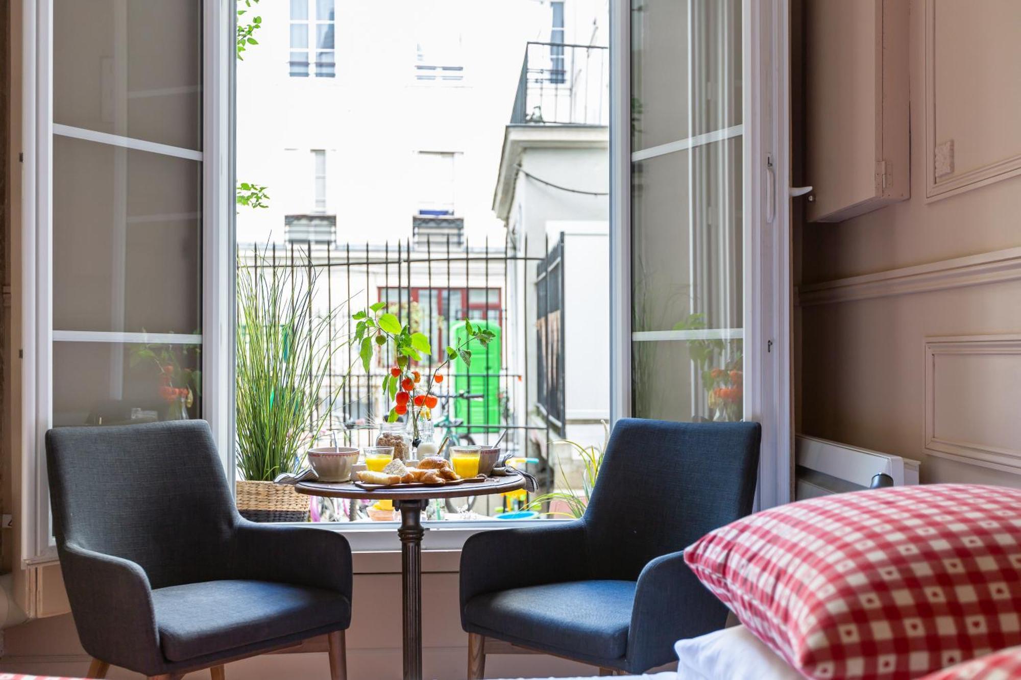 Artisan Lofts Courtyard Opera Apartment Paris