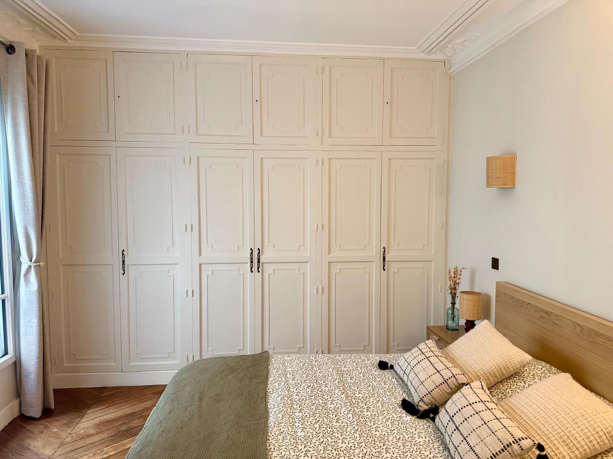 Apartment 2 Bedroom Stylish *