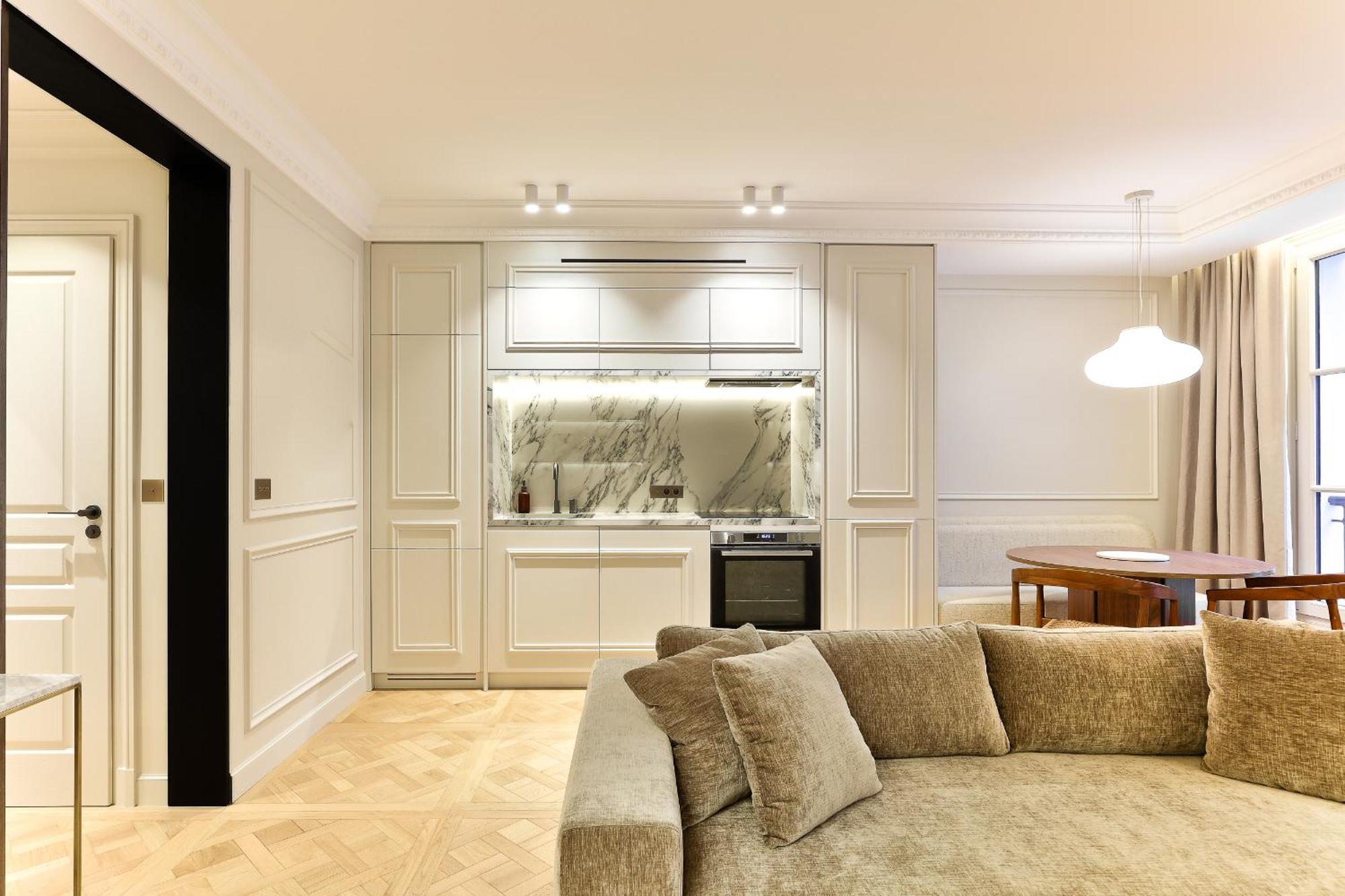 Maison Iena - Serviced On Champs Elysees *