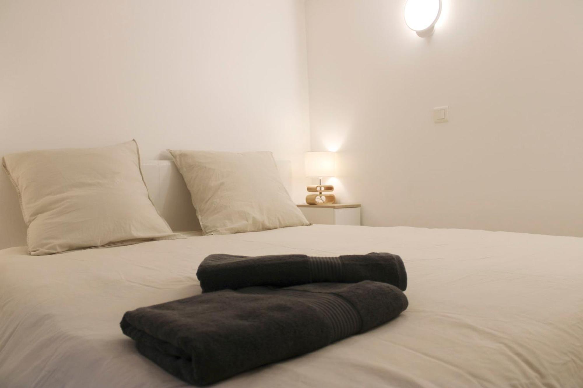 Comfort And Charm In The Heart Of 9 Apartment Paris