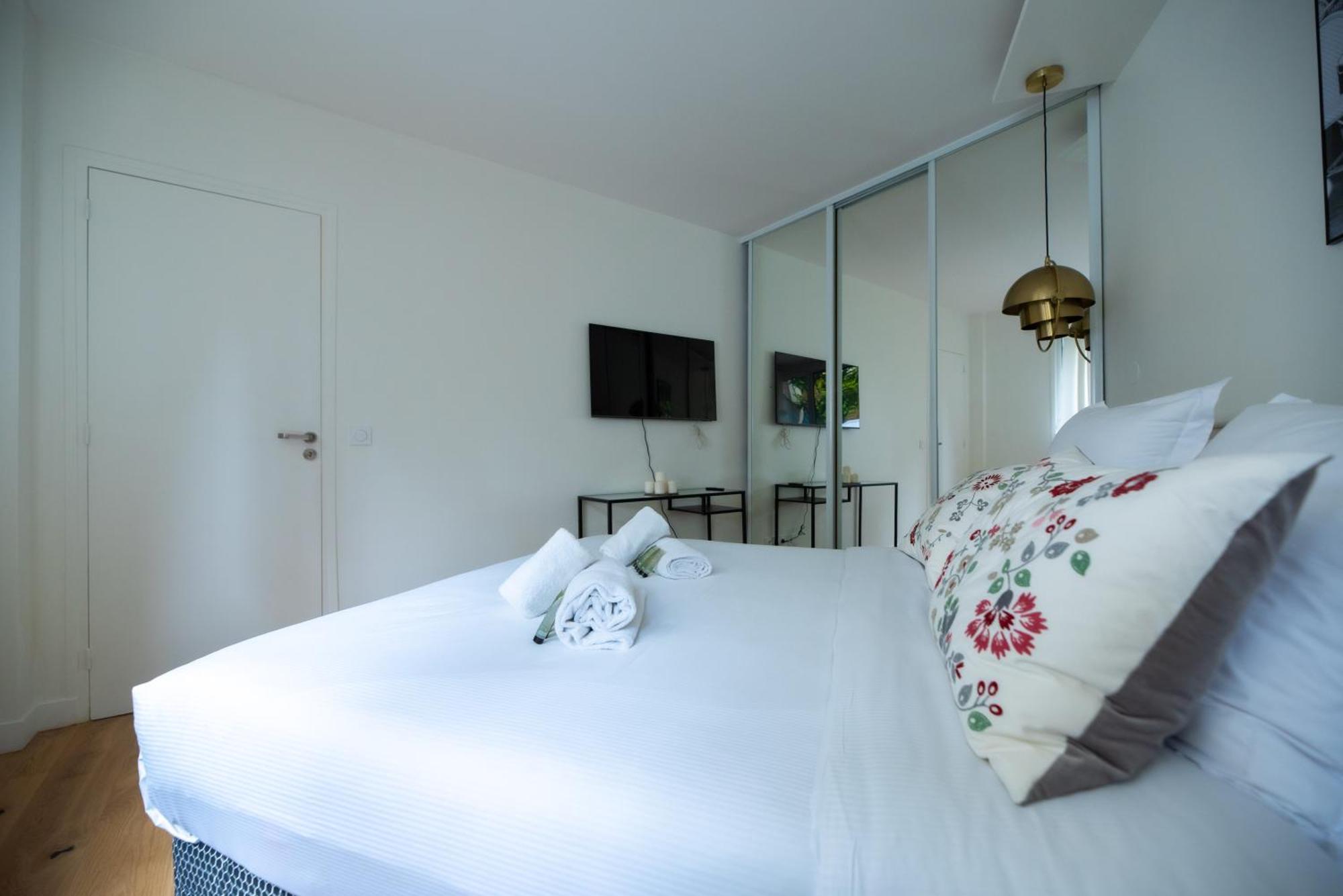 Cia - Parc Monceau 6p Apartment Paris