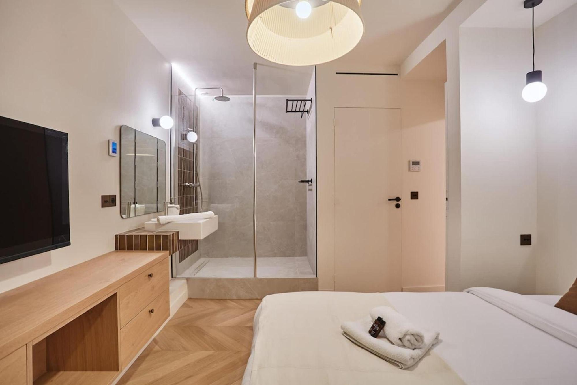 Superb Ac Center Of Le Marais * Paris