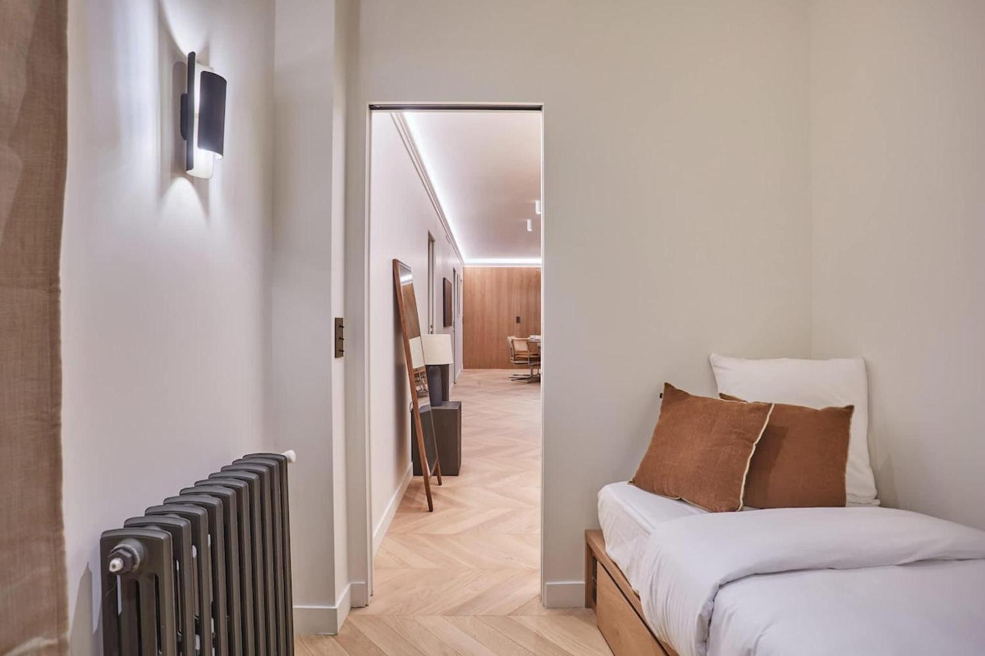 Superb Ac Center Of Le Marais Apartment