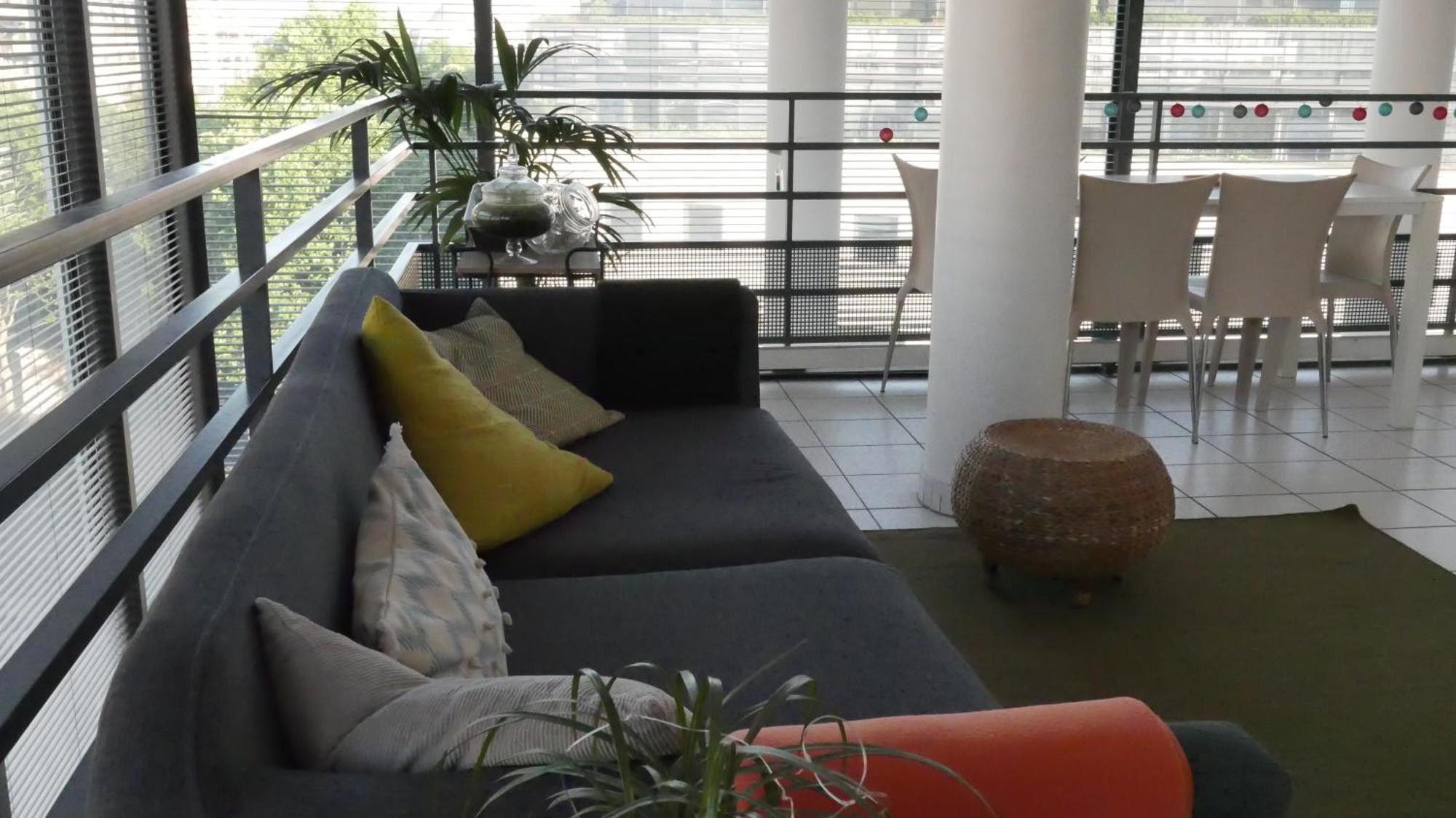 Un Duplex A Daumesnil Apartment *