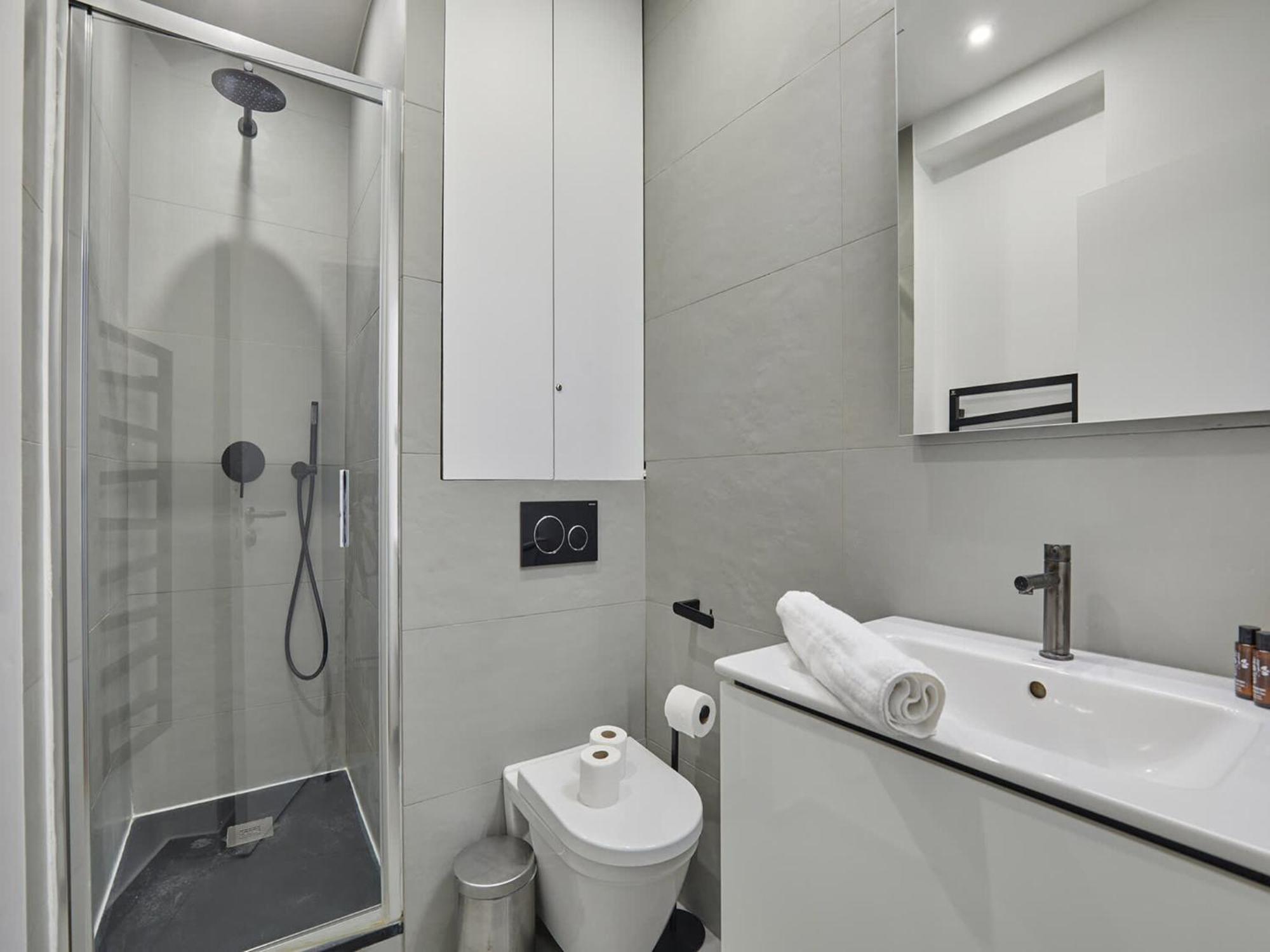 Magnificent New Beaubourg Le Marais Apartment