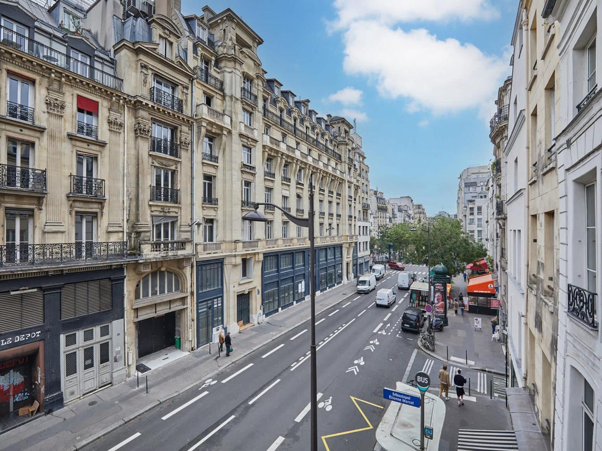 Magnificent New Beaubourg Le Marais Paris