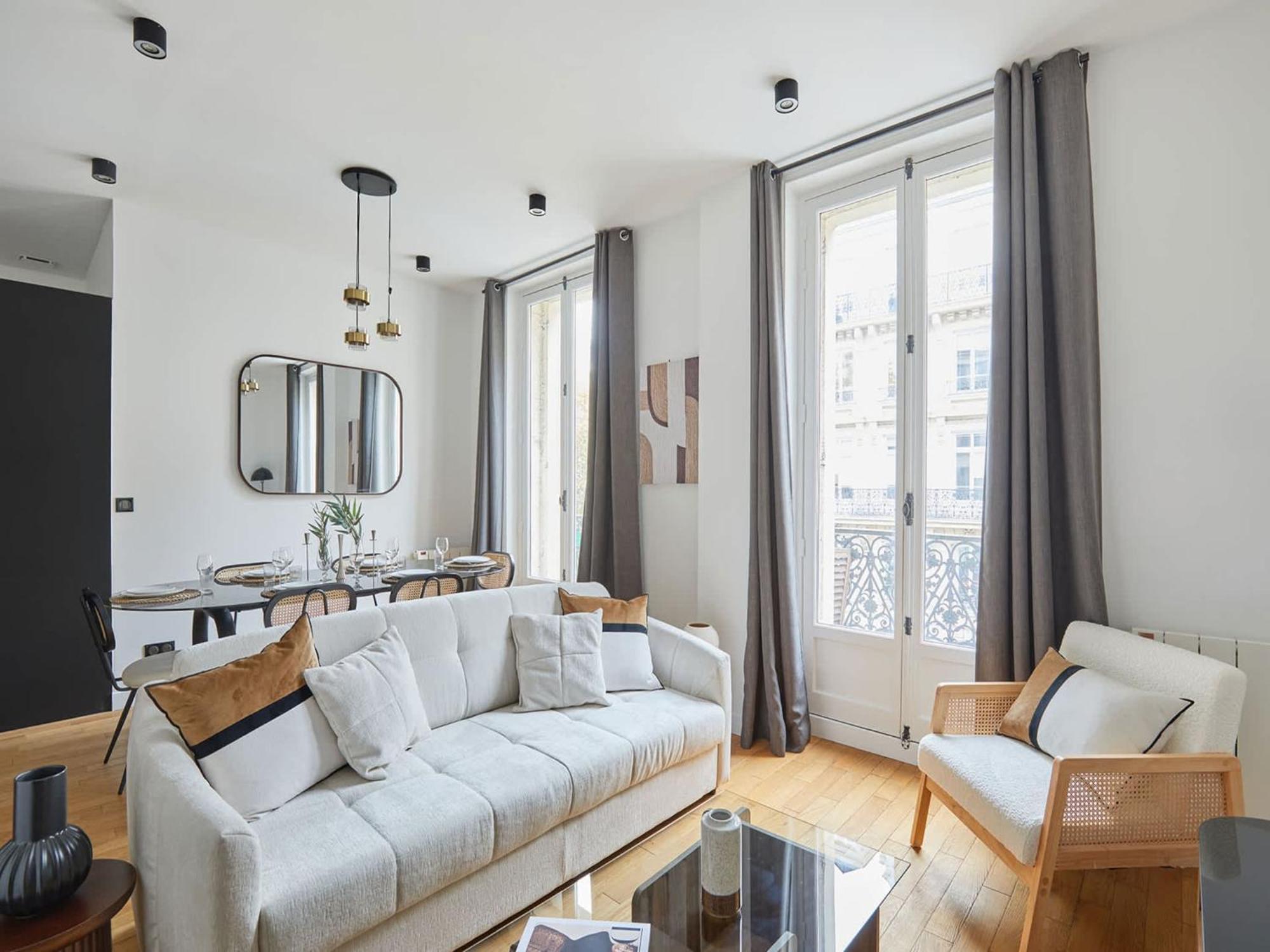 Magnificent New Beaubourg Le Marais Apartment *