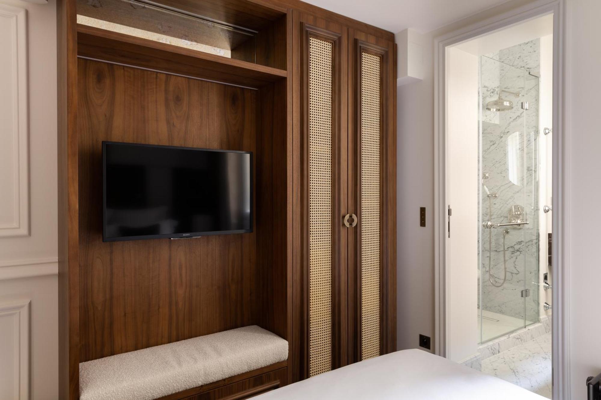 Highstay - Luxury Serviced - Victoires Apartment