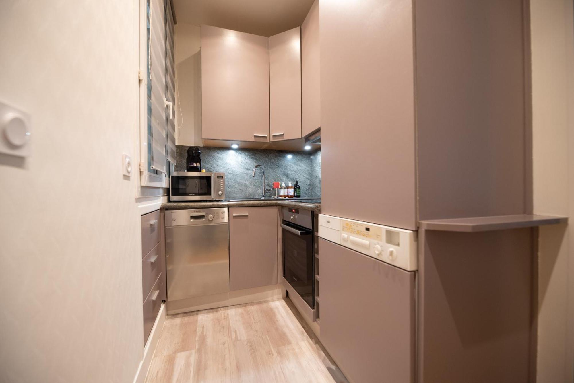 Apartment Cia - Trocadero, Cosy & Cute Flat