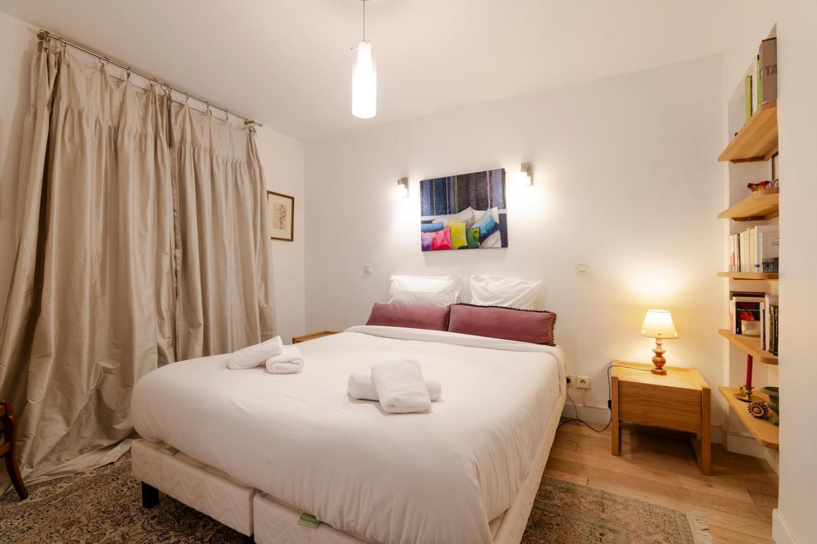 Charming Canal Saint-martin Apartment *