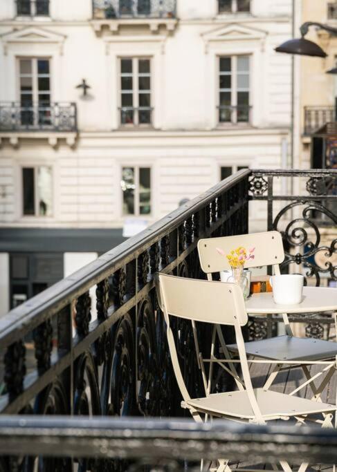 Luxury High End In The Heart Of Paris