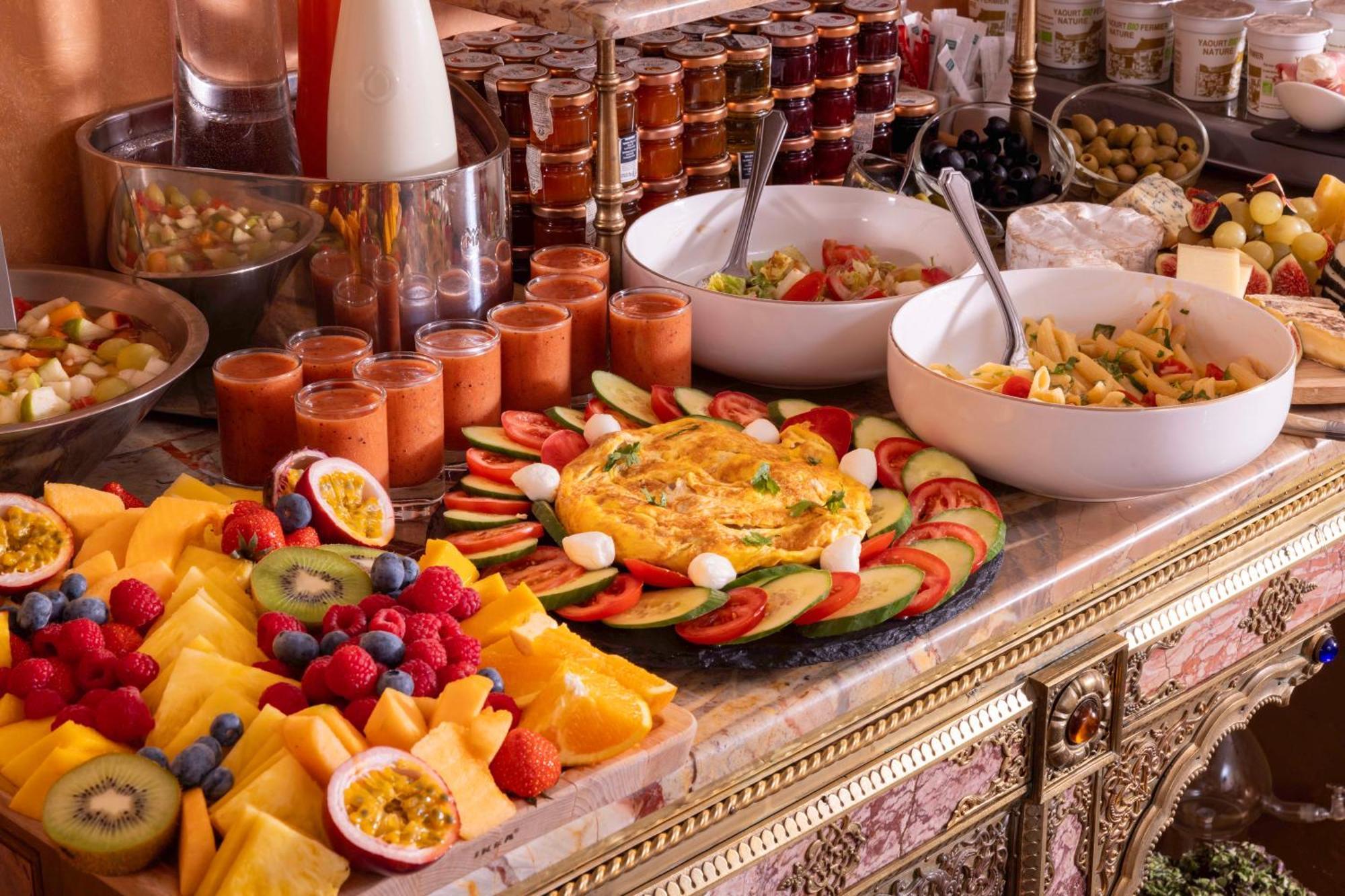 Hotel & Saint-jacques 4*