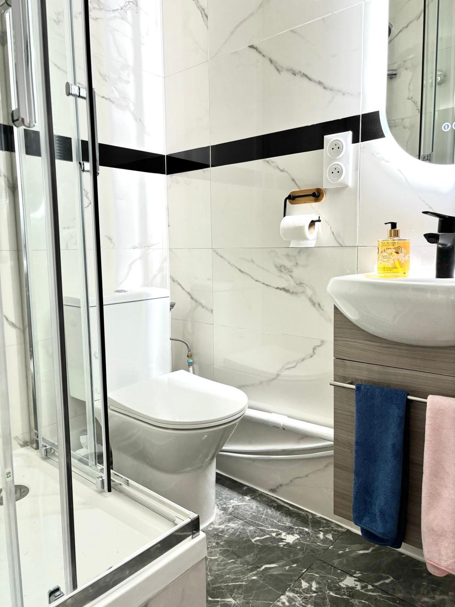 Homestay Lucas Salle De Bain Privative Paris