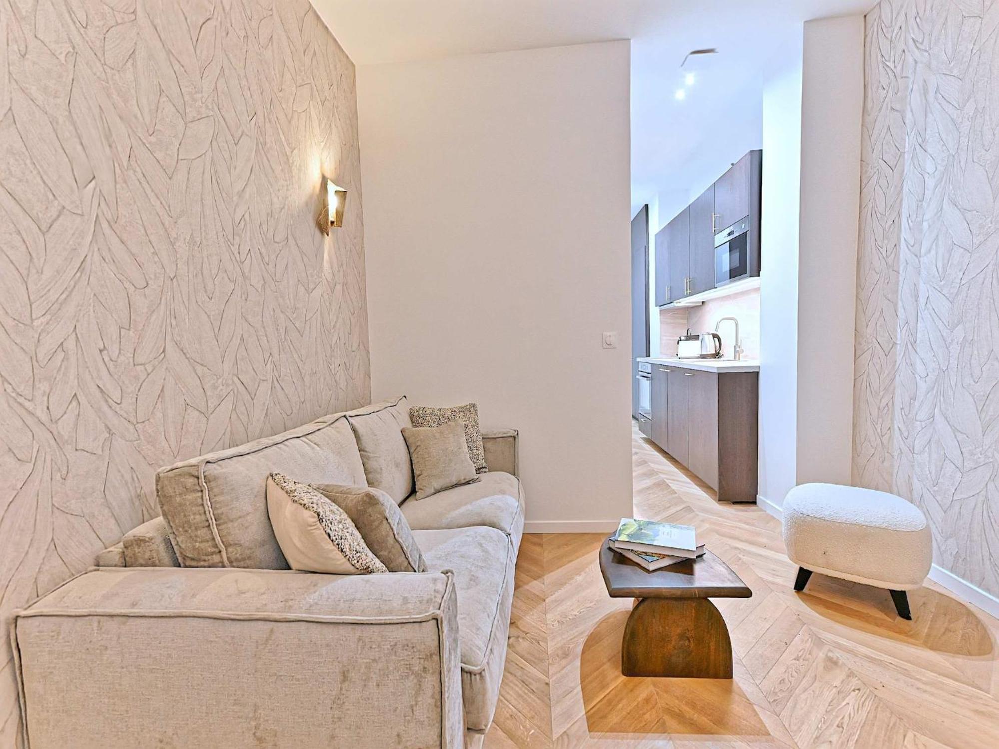 New Flat With Ac Porte Maillot Arc De Triomphe Apartment Paris