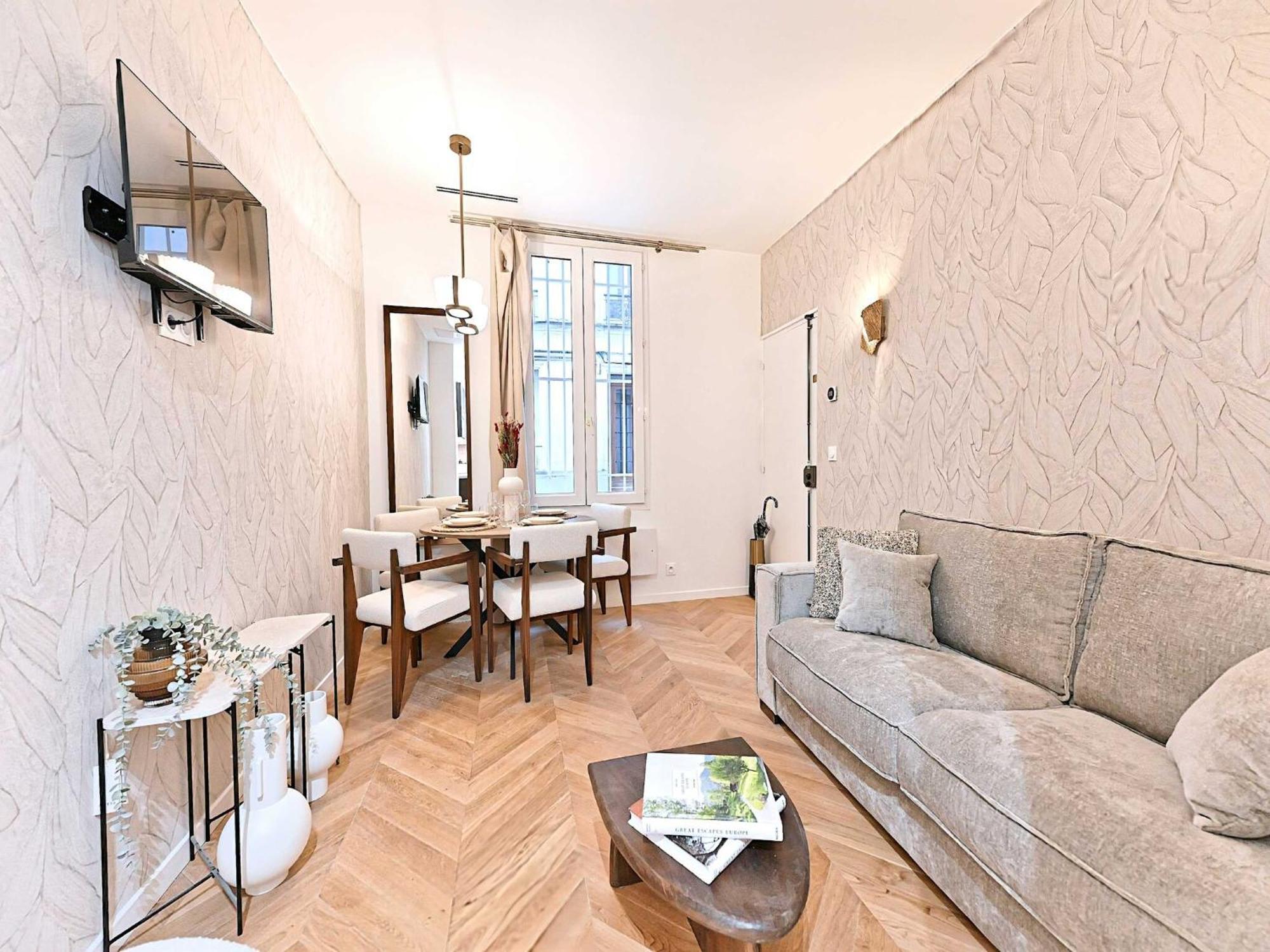 New Flat With Ac Porte Maillot Arc De Triomphe Apartment