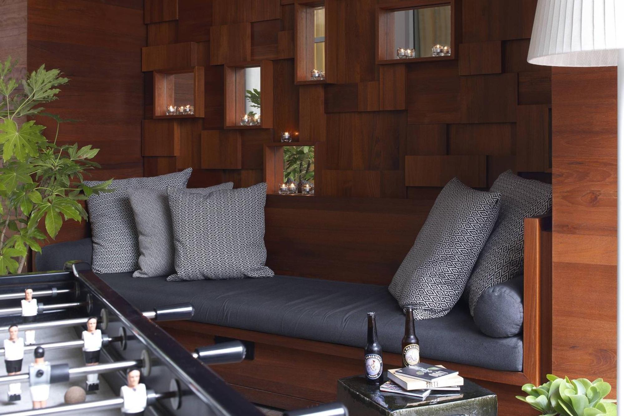 Renaissance Republique & Hotel 5*
