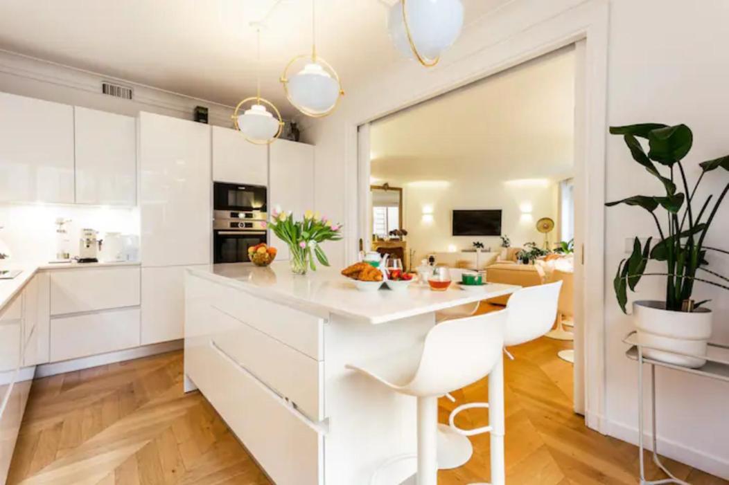 Apartment Maison Josephine Stunning Champs-elysees 3 Bedrooms