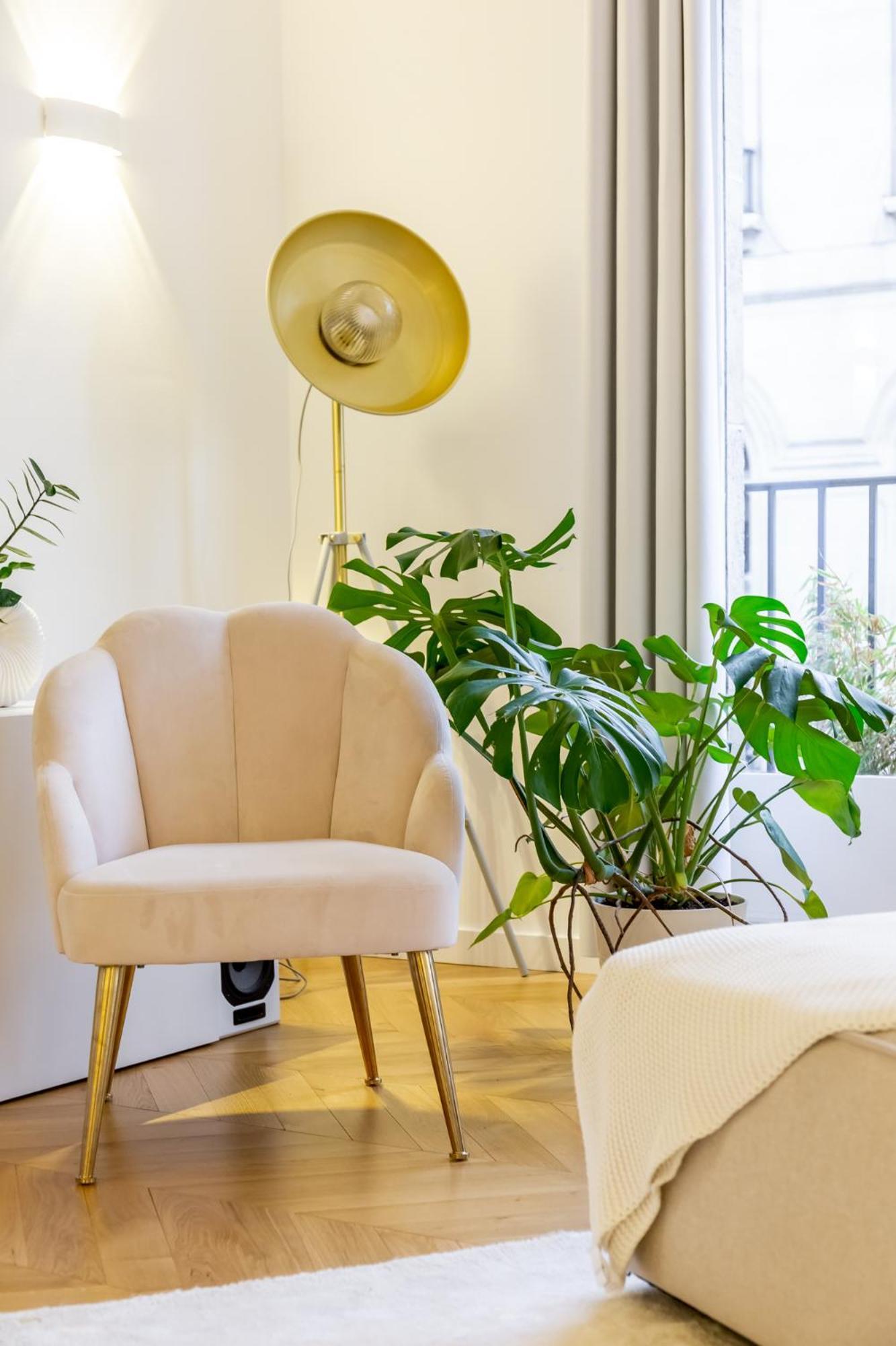 Maison Josephine Stunning Champs-elysees 3 Bedrooms Apartment Paris