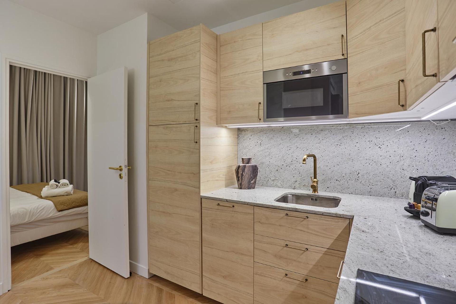 Sublime Air-conditioned Center Of Apartment *