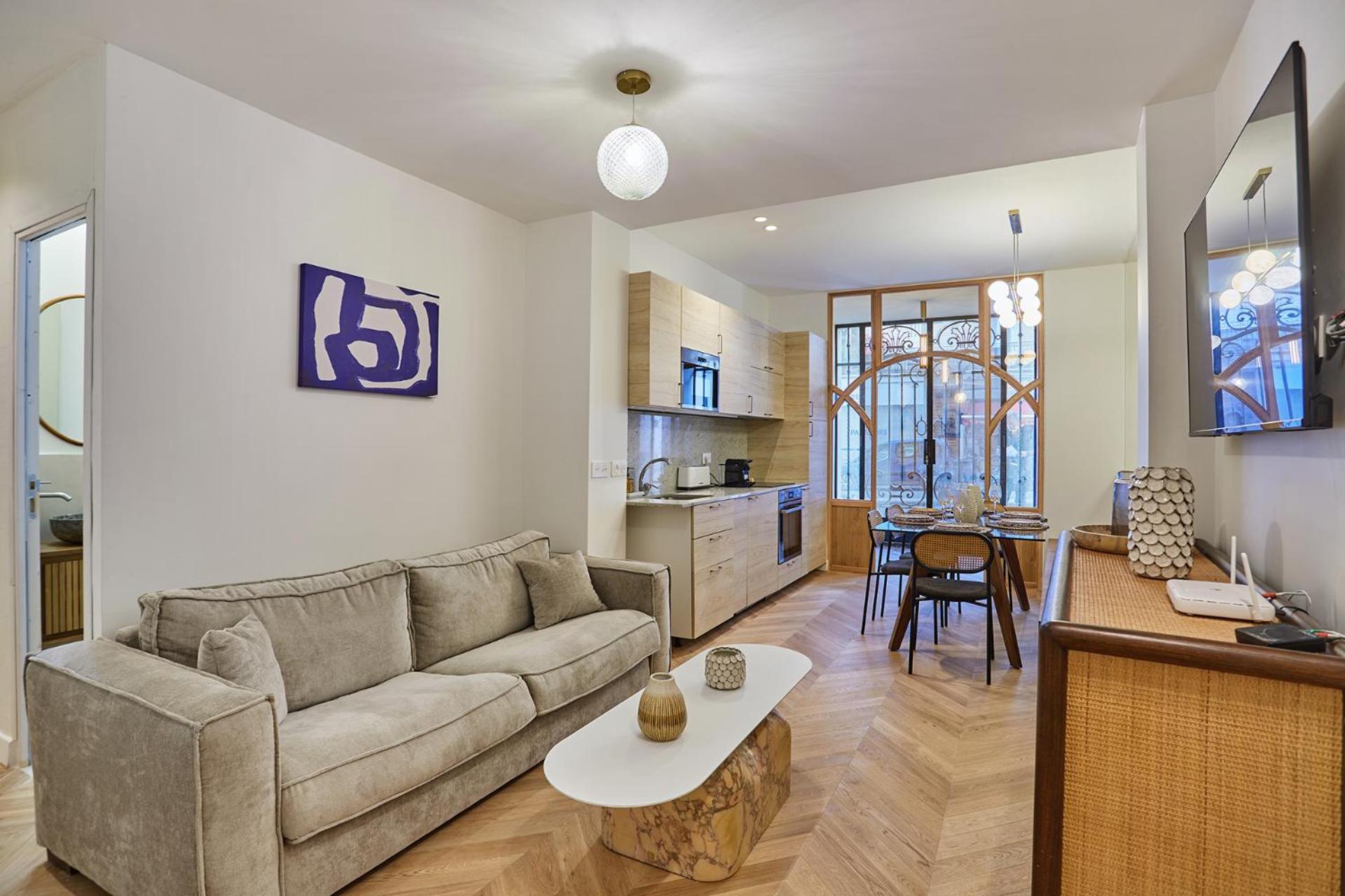 Sublime Air-conditioned Center Of Apartment Paris