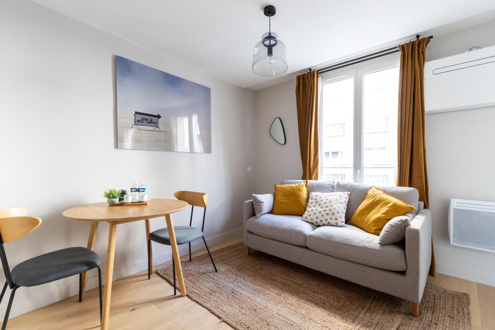 Apartment Relax In A Contemporary Designer *