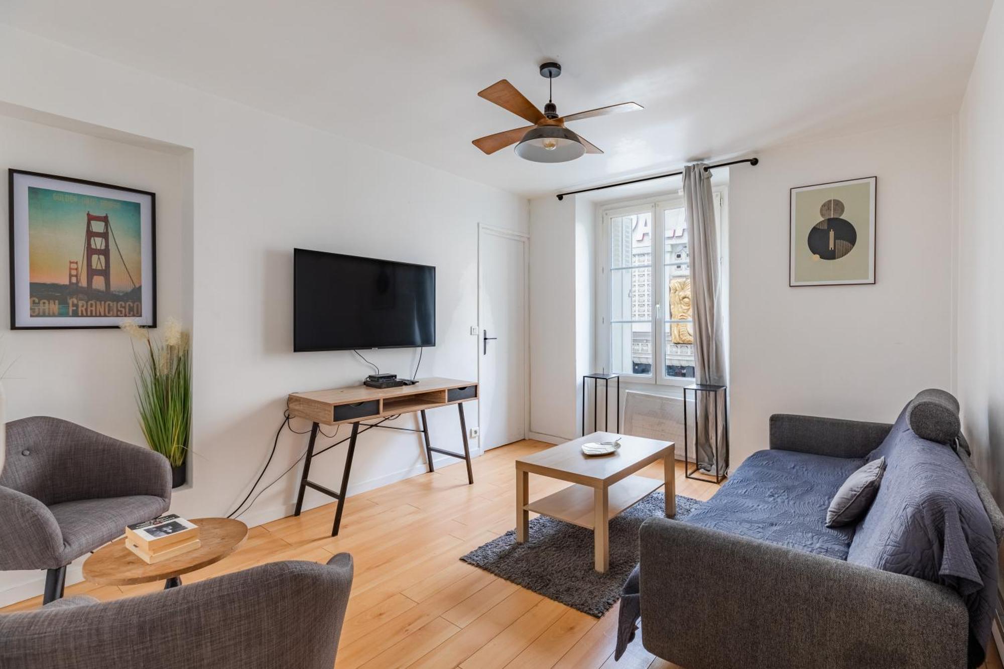 Apartment Center Republique