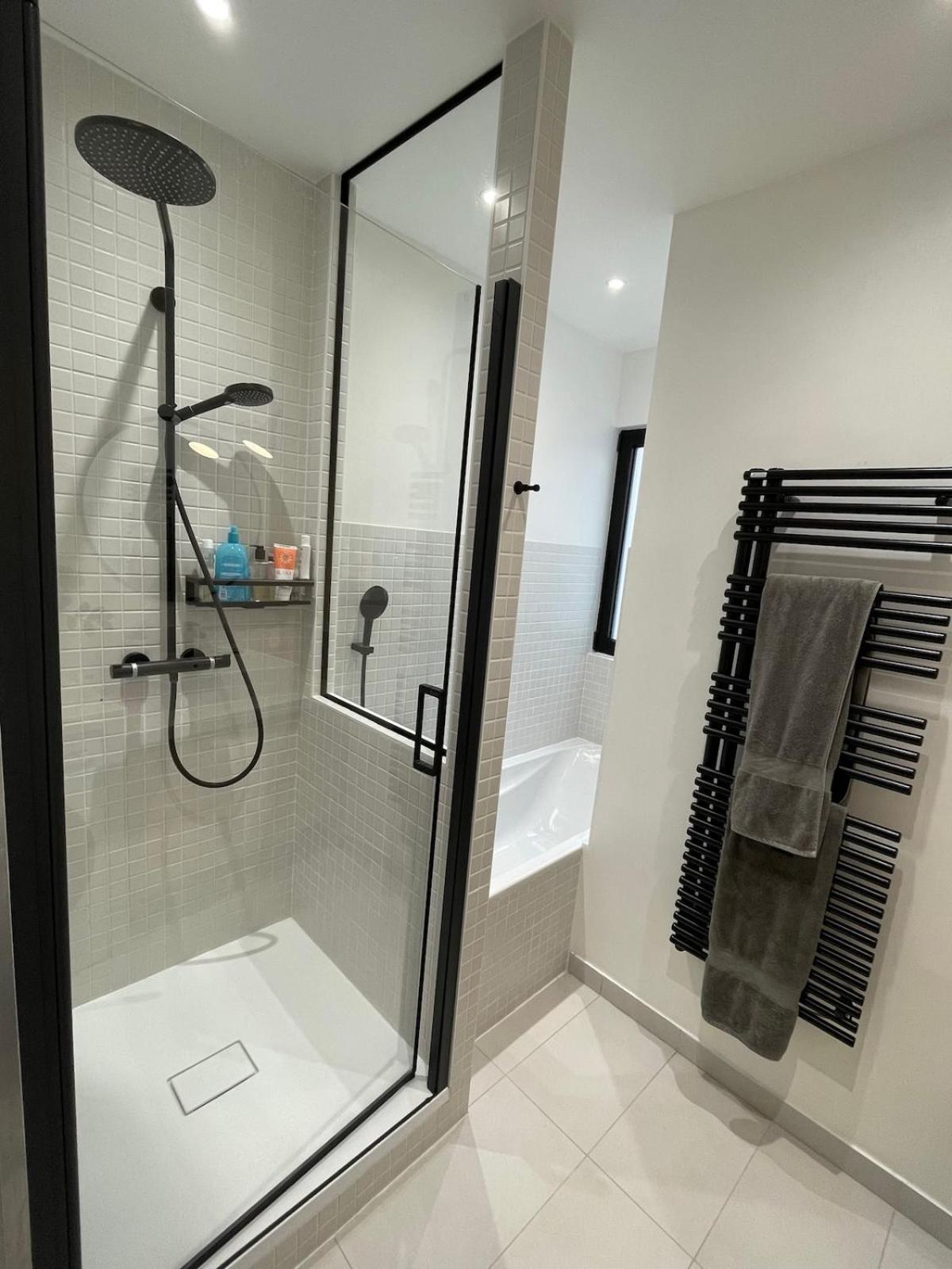 Amazing Location In 15, Near Eiffel Tower Apartment *