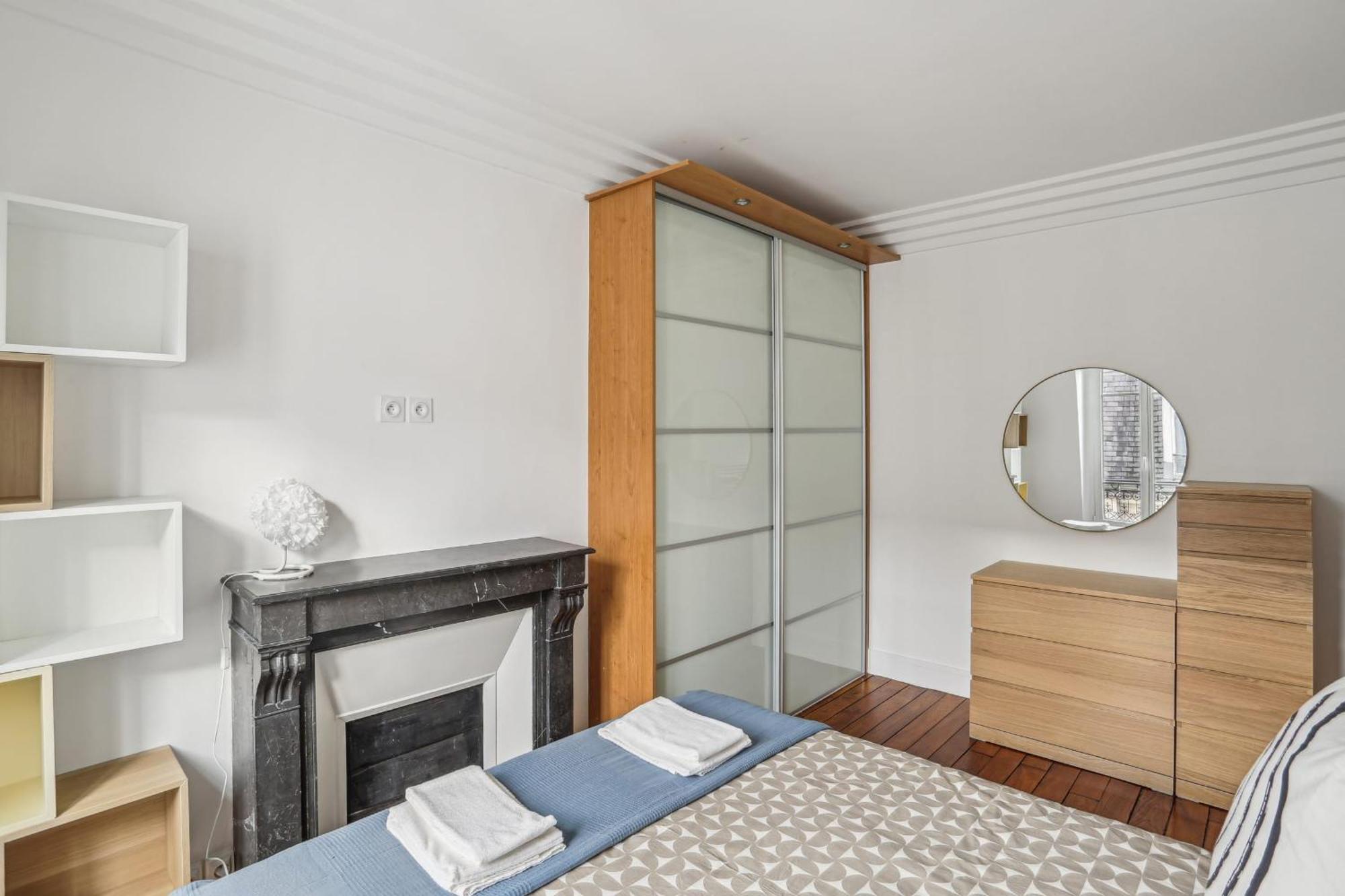Arc De Triomphe - Lauriston 1bdr Apartment Paris