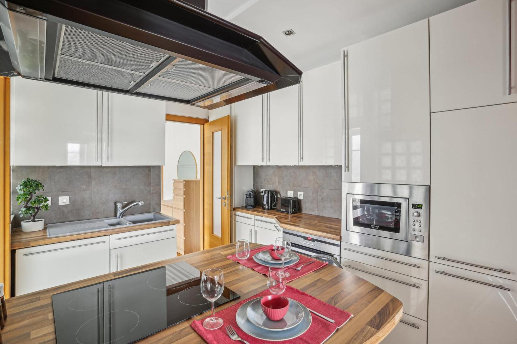 Apartment Arc De Triomphe - Lauriston 1bdr Paris