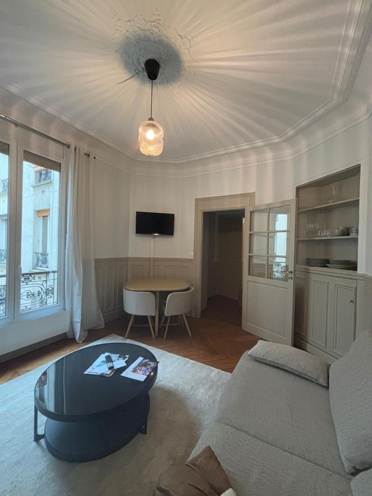 2 Bdr Saint Lazare Galeries Lafayette 8