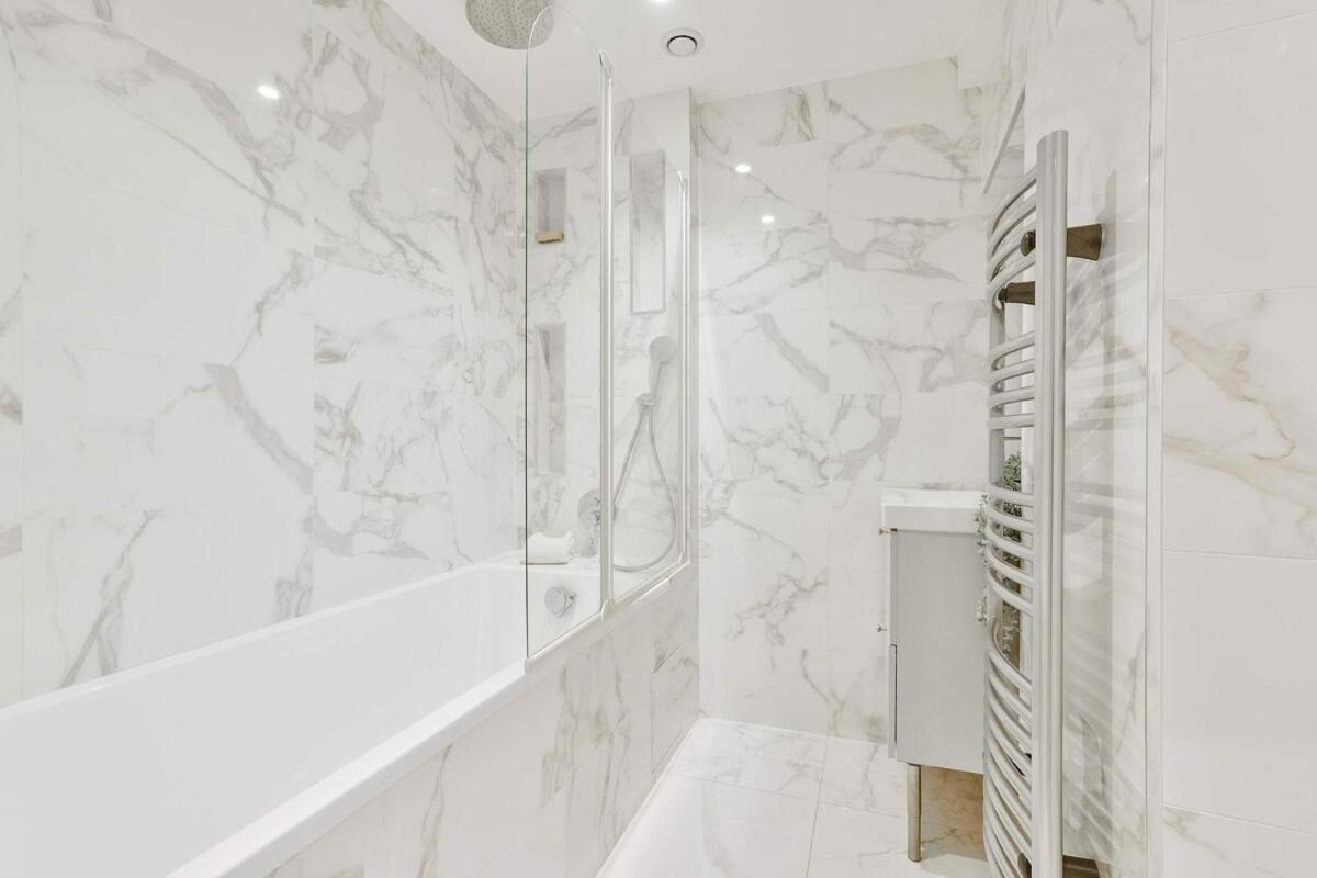 Apartment Stylish And New 2br Flat In The Heart Of *