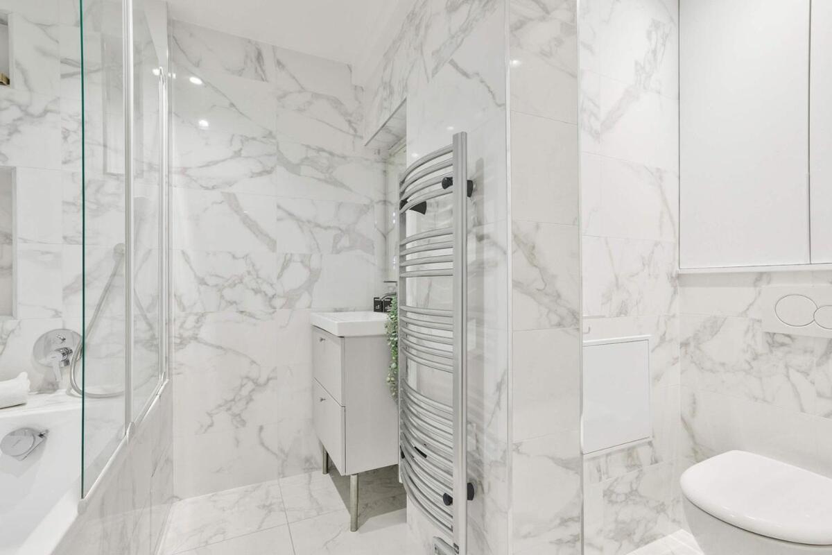 Stylish And New 2br Flat In The Heart Of Apartment Paris