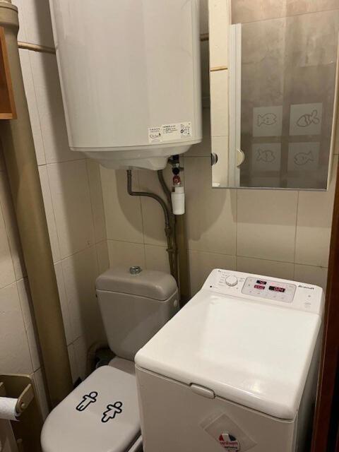 A 20 Eme Apartment Paris
