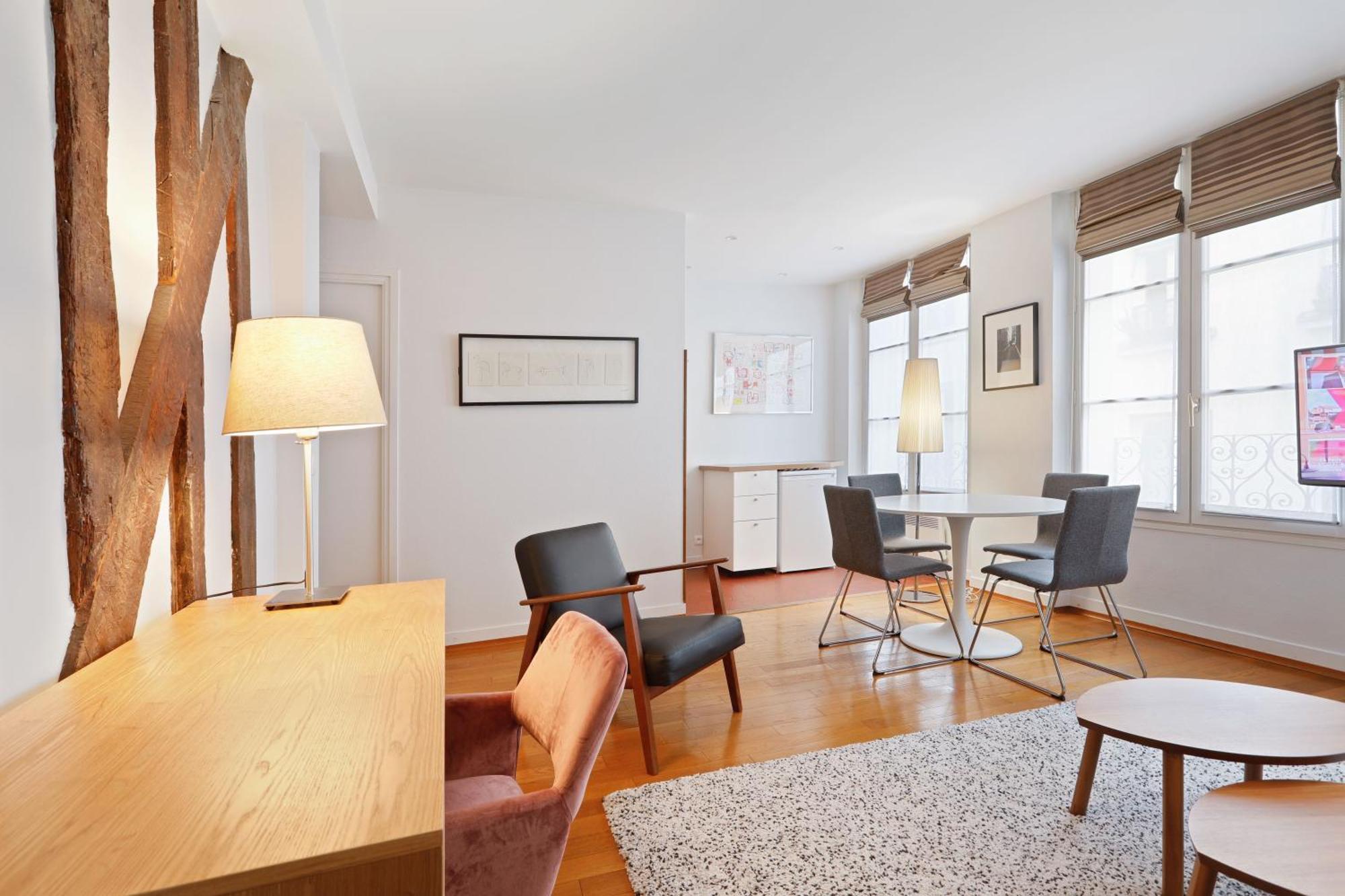 Apartment For Work In Center