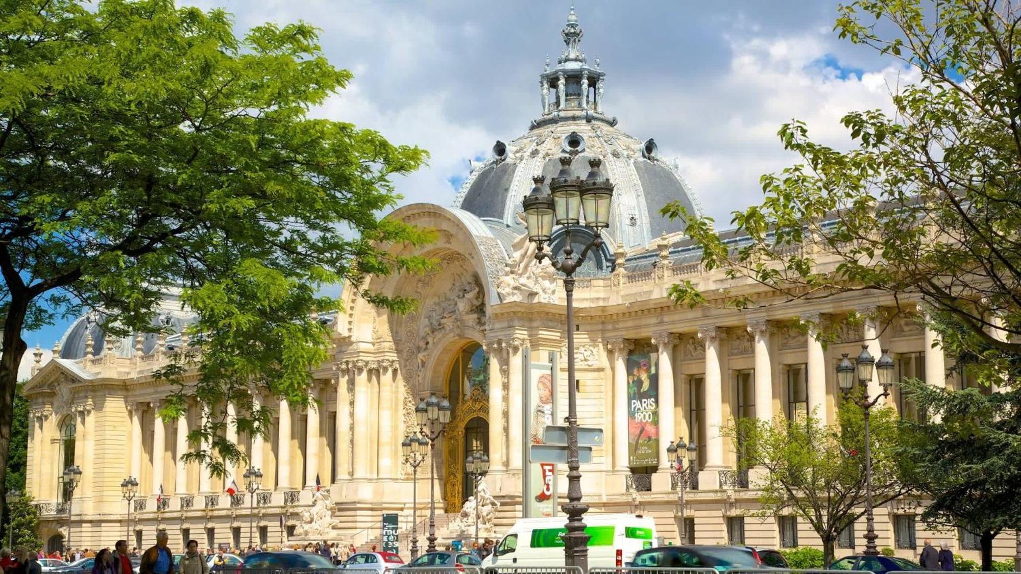 Typical Luxurious Parisian Getaway Apartment Paris
