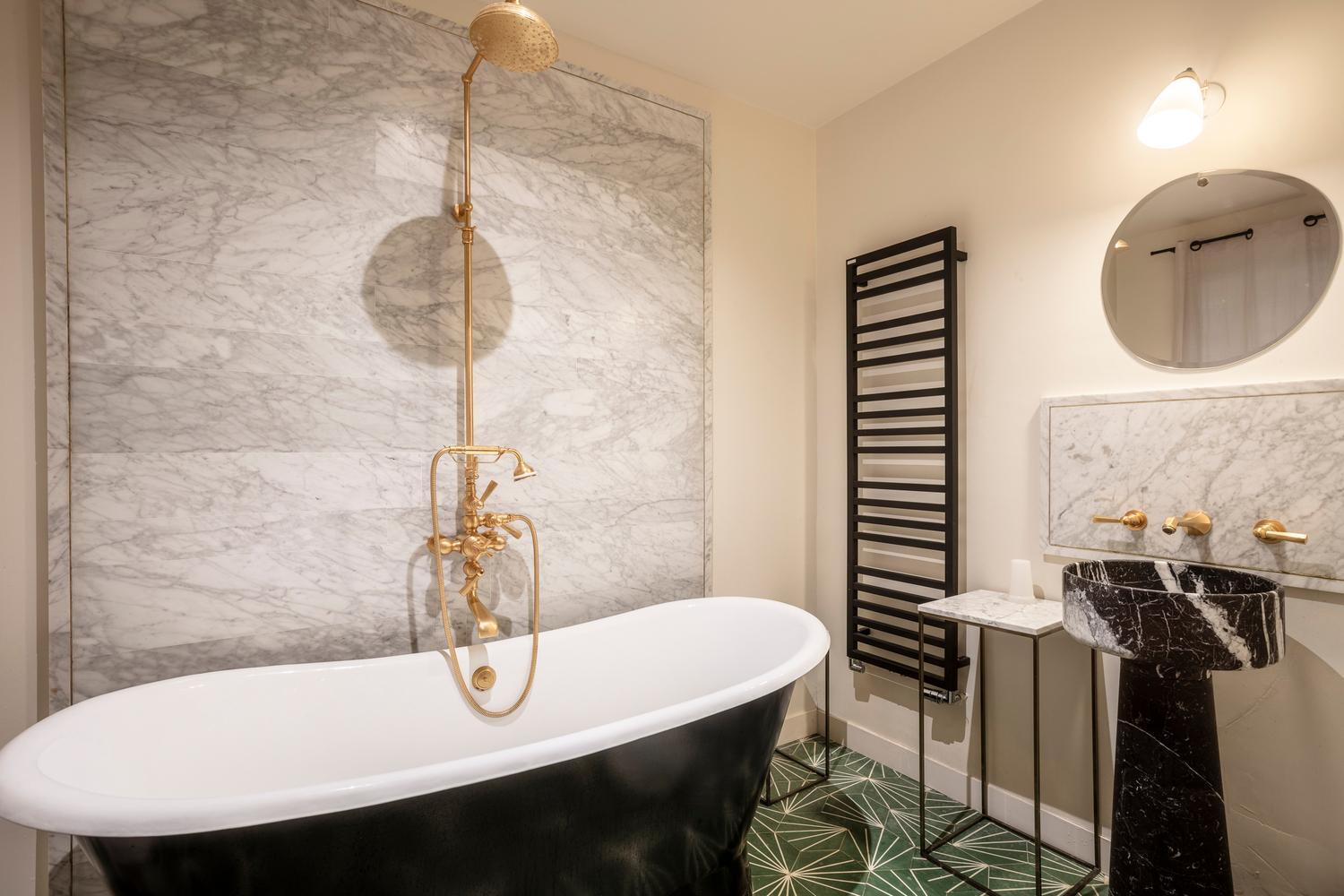 Parisian Loft With Plenty Of Light And Solarium In Bastille Area Apartment