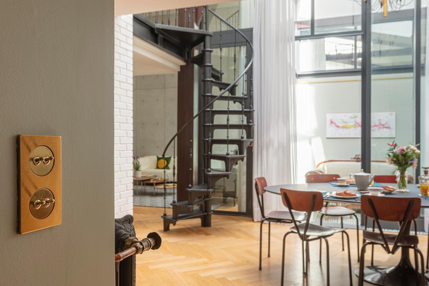 Parisian Loft With Plenty Of Light And Solarium In Bastille Area Apartment