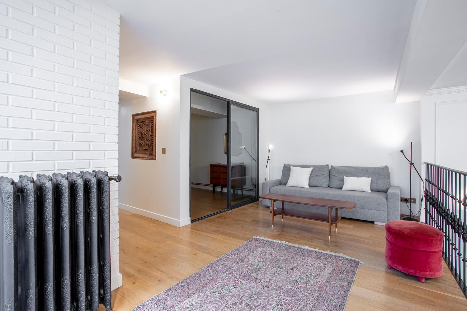 Parisian Loft With Plenty Of Light And Solarium In Bastille Area Apartment Paris