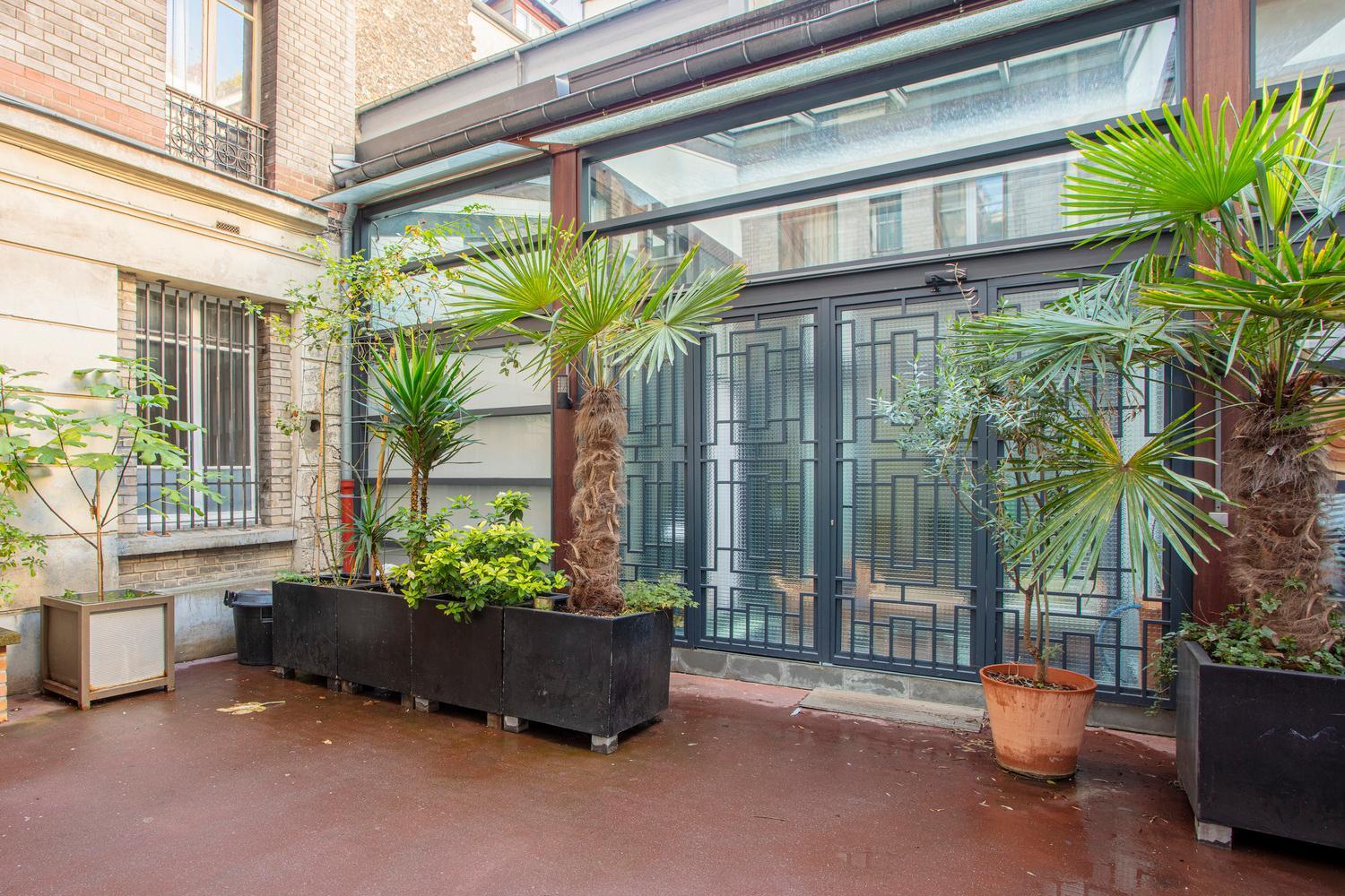 Parisian Loft With Plenty Of Light And Solarium In Bastille Area *